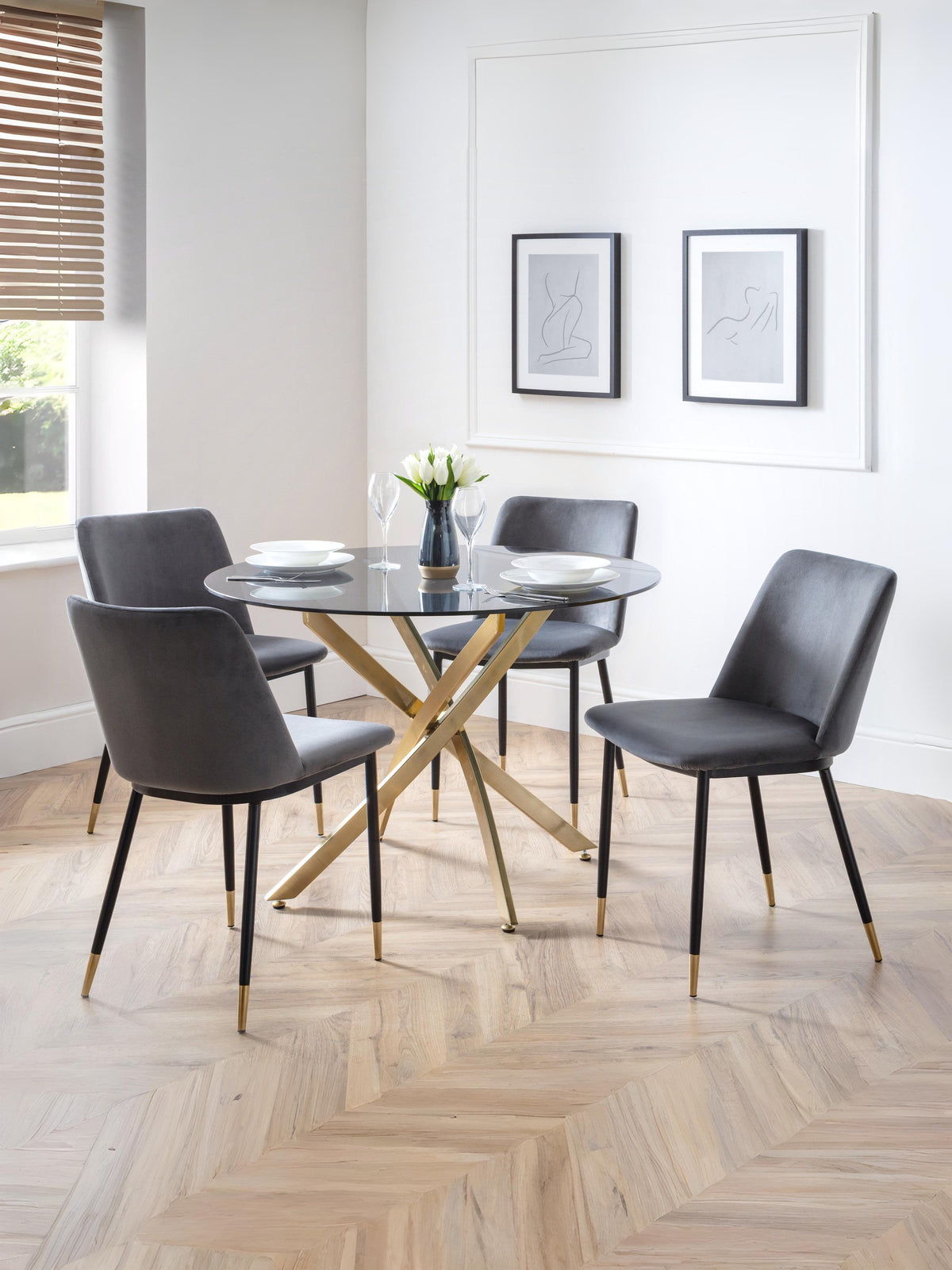Montero Round Table