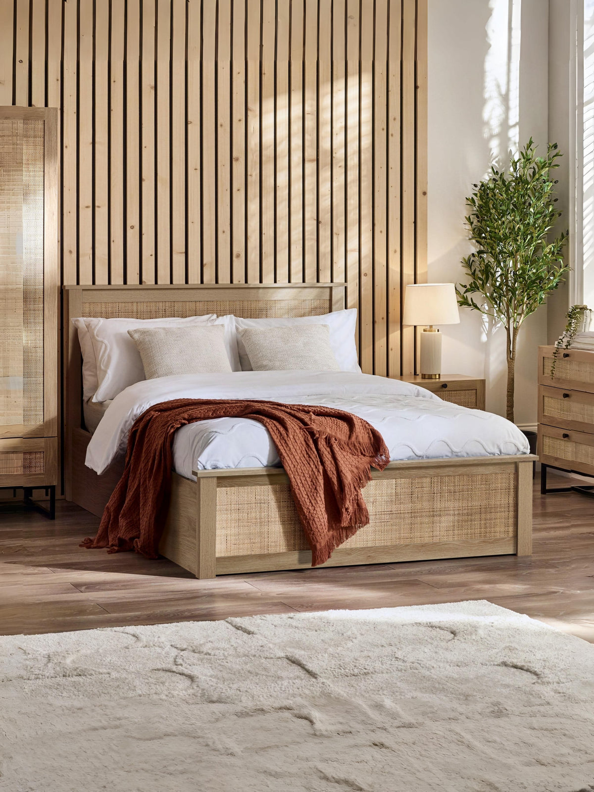 Padstow Ottoman Storage Bed - Oak