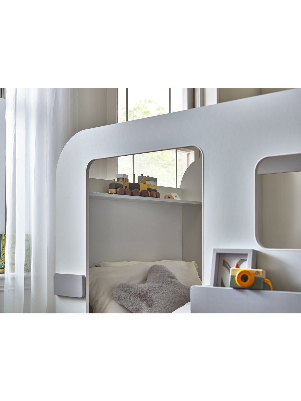 Tourer Caravan Bed - Vapor Grey And White