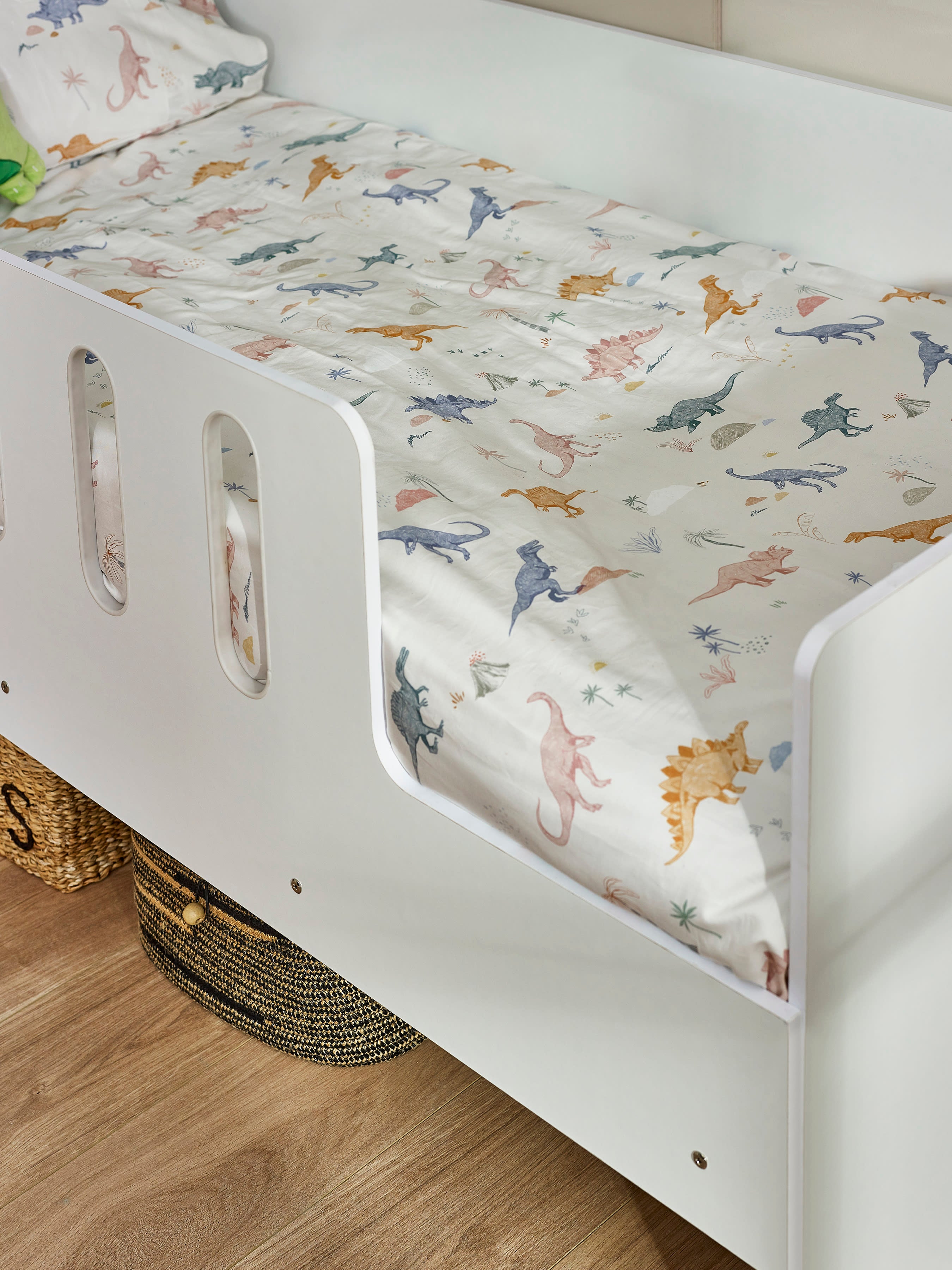 Vision Low Sleeper With Desk – White