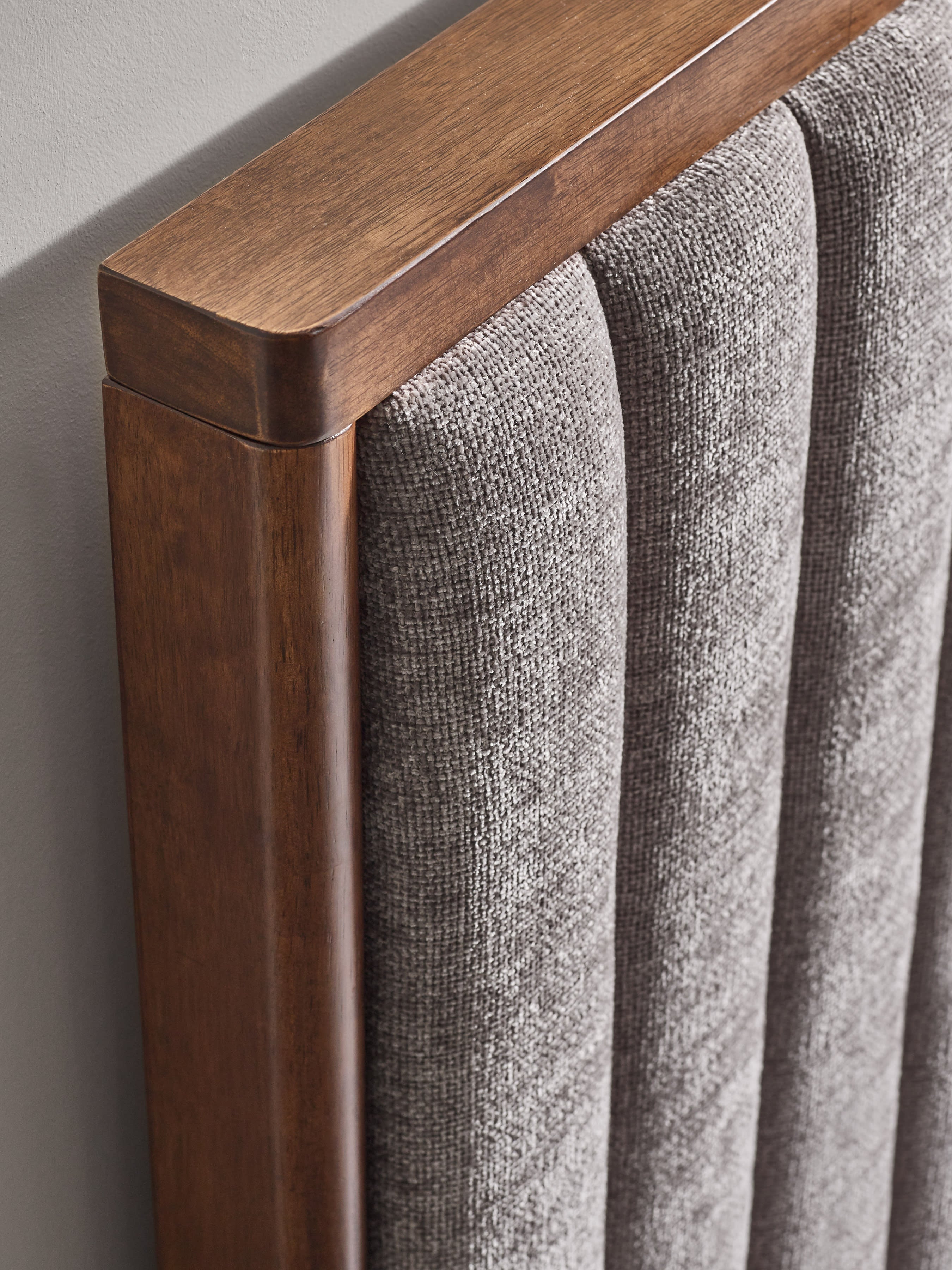 Whitmore Grey Chenille Upholstered Bed