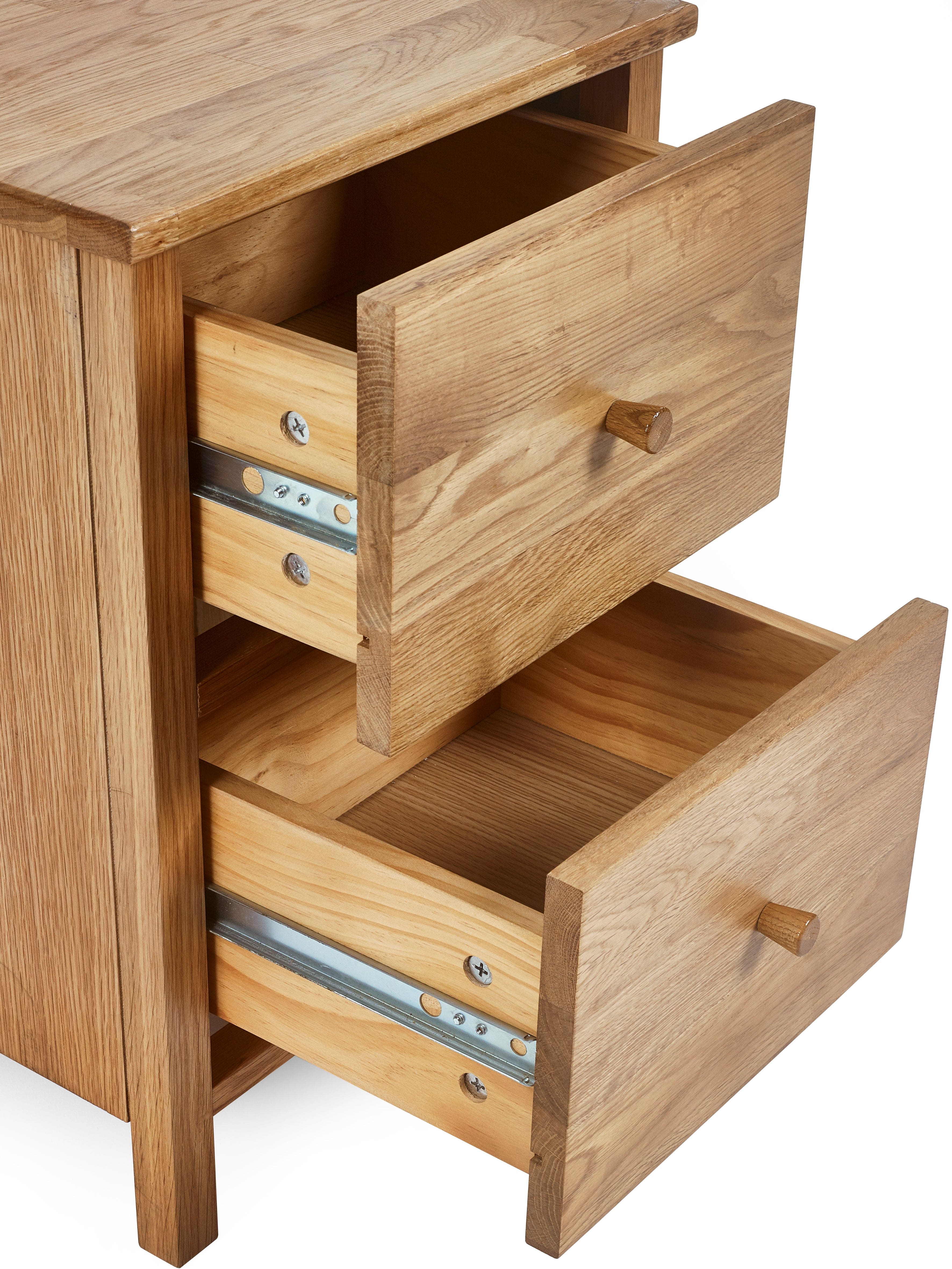Coxmoor 2 Drawer Bedside - Oak – Julian Bowen, view 5