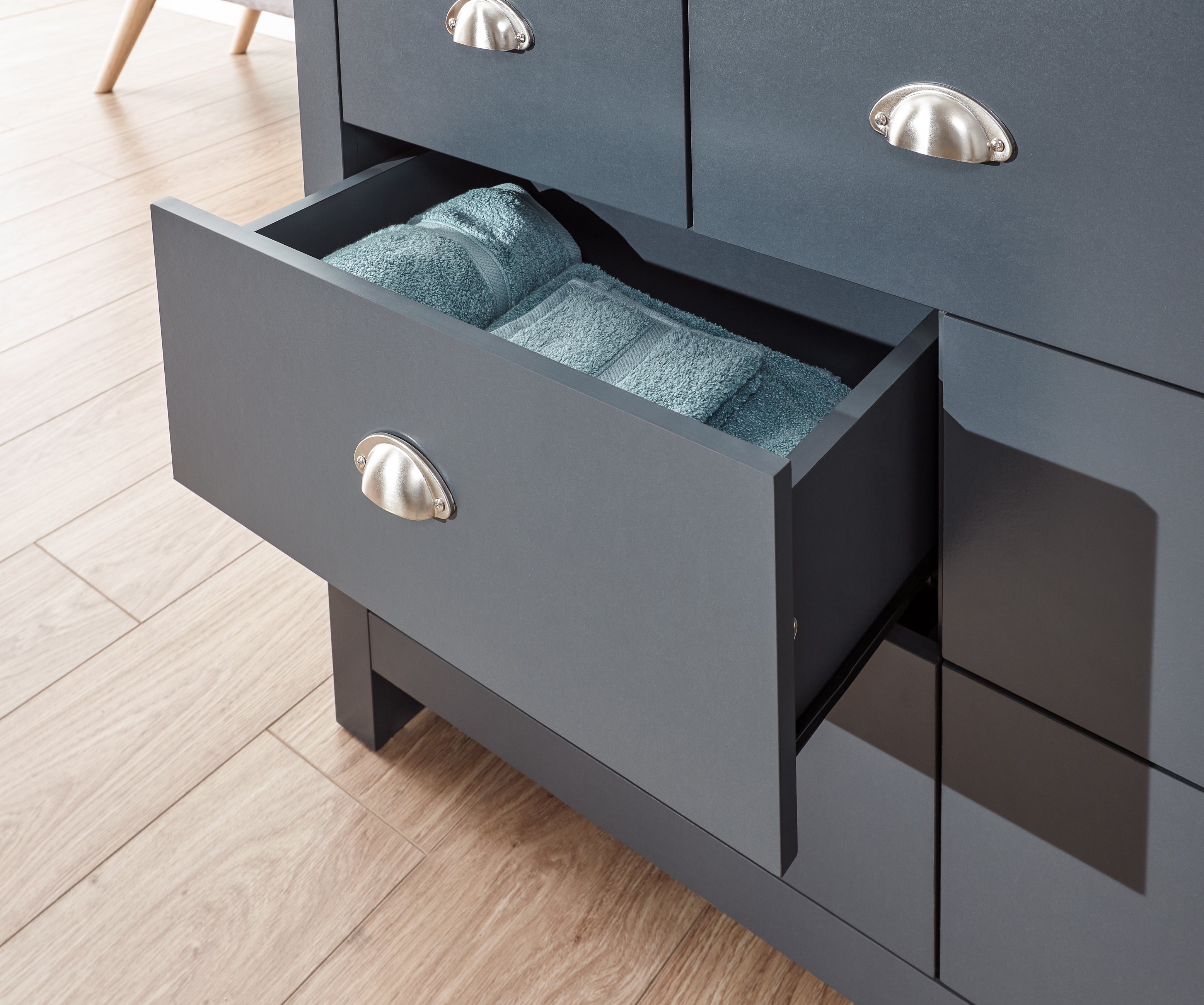 Lancaster Merchants Chest Slate Blue – GFW, view 9