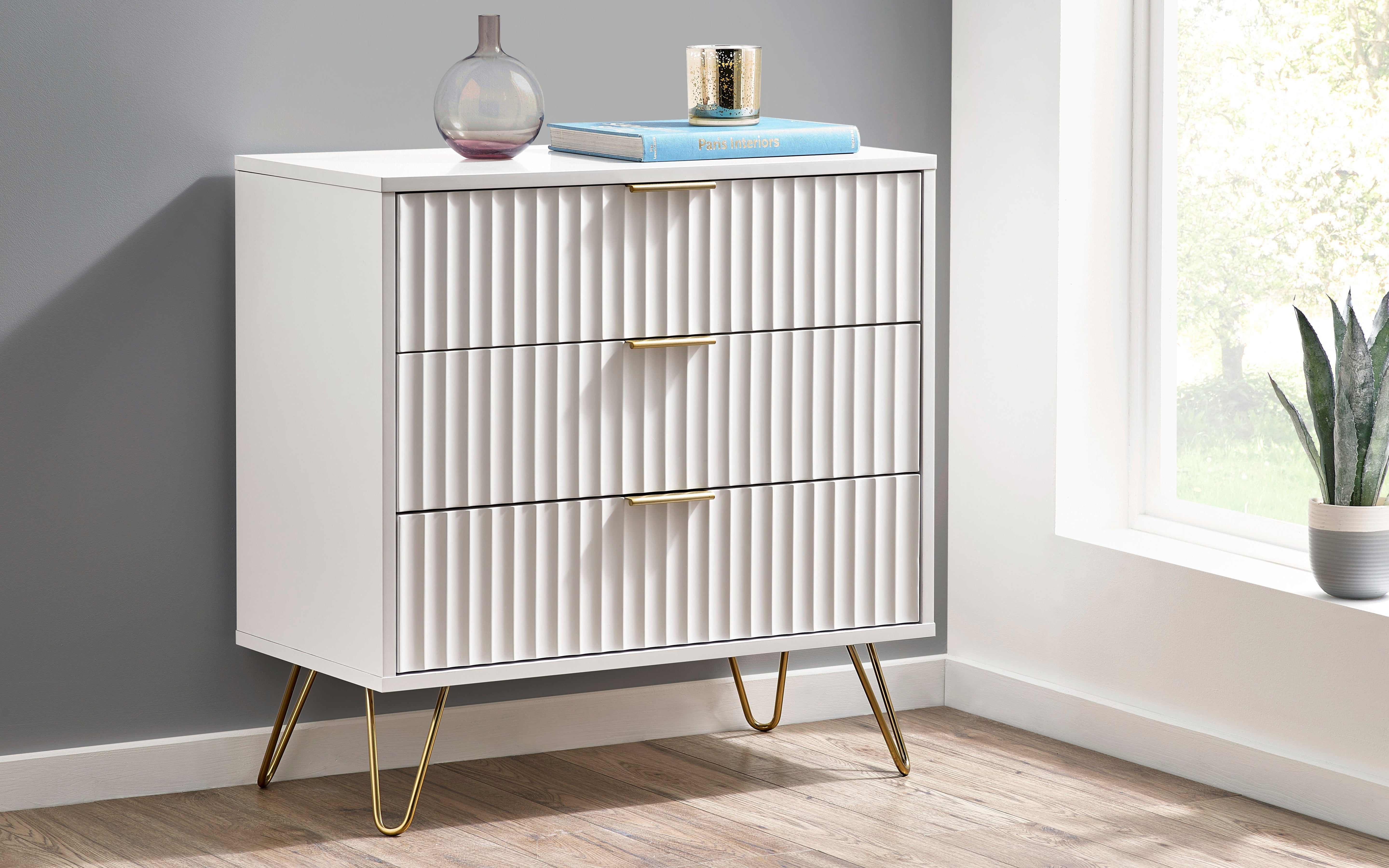 Murano 3 Drawer Chest - Matt White – Julian Bowen, view 6