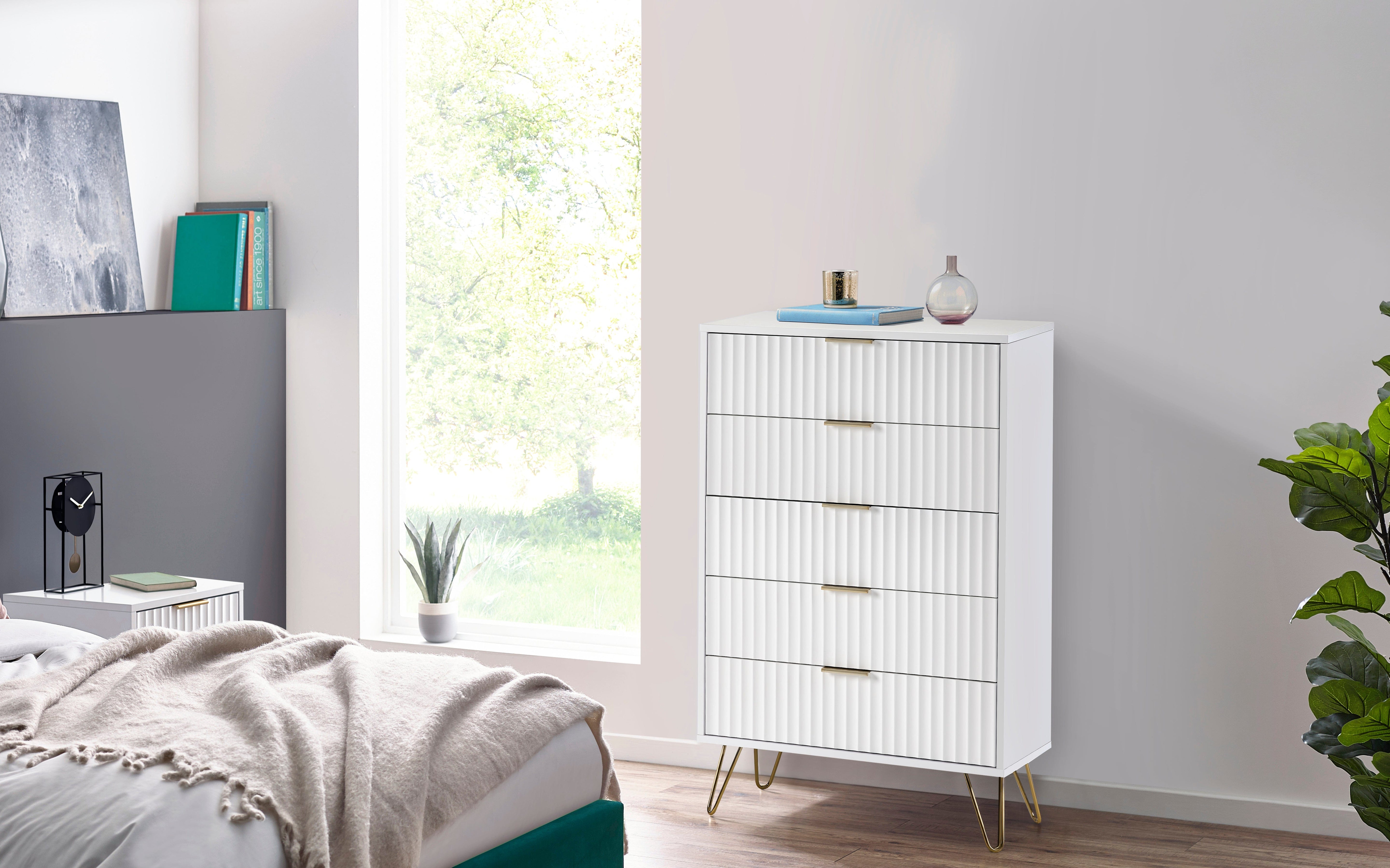 Murano 5 Drawer Chest - Matt White – Julian Bowen, view 5