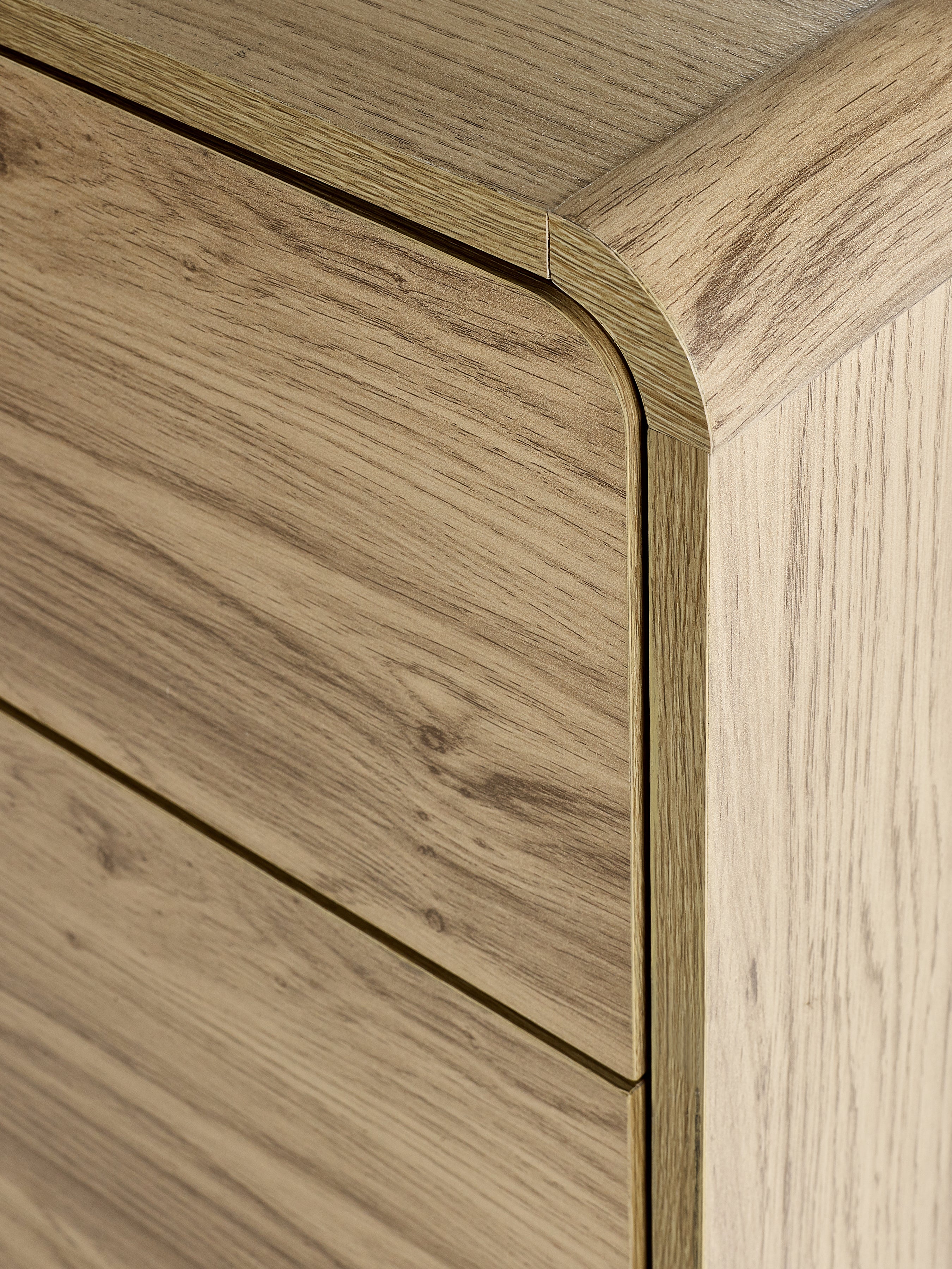 Ingrid 5 Drawer Chest Oak – Julian Bowen, view 11