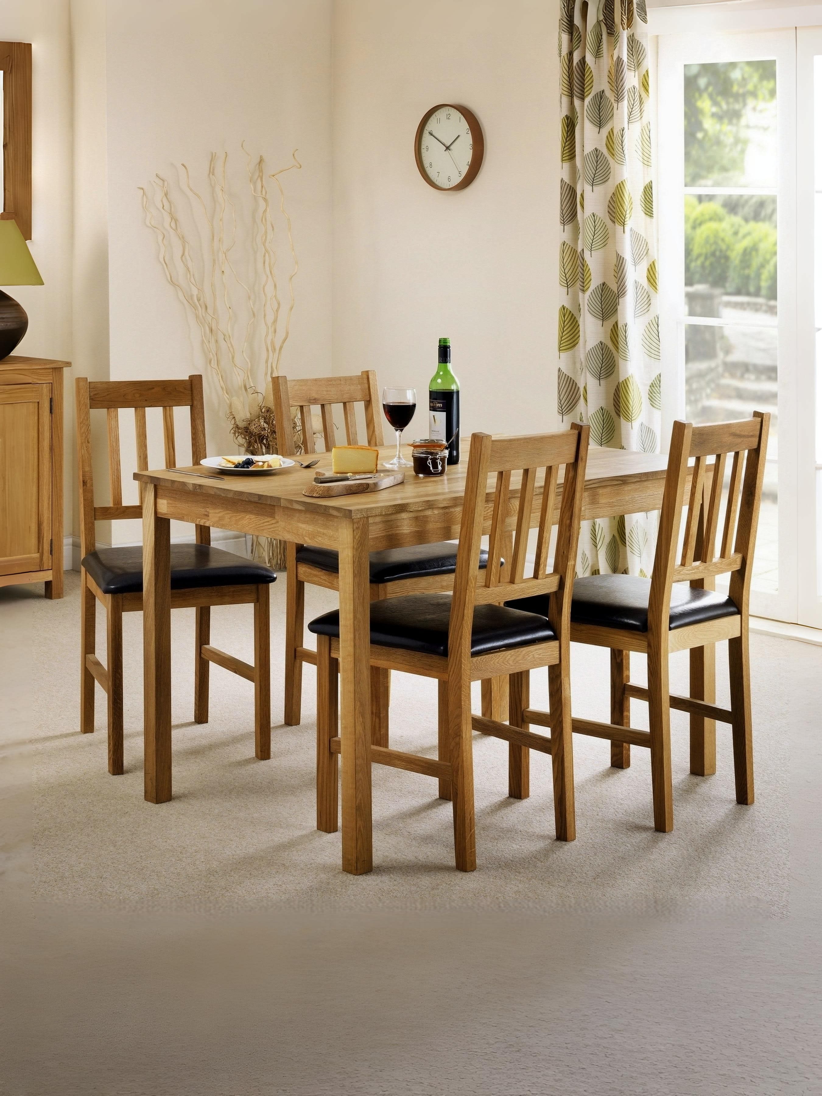 Coxmoor Oak Rectangular Table and 4 Oak Coxmoor Chairs
