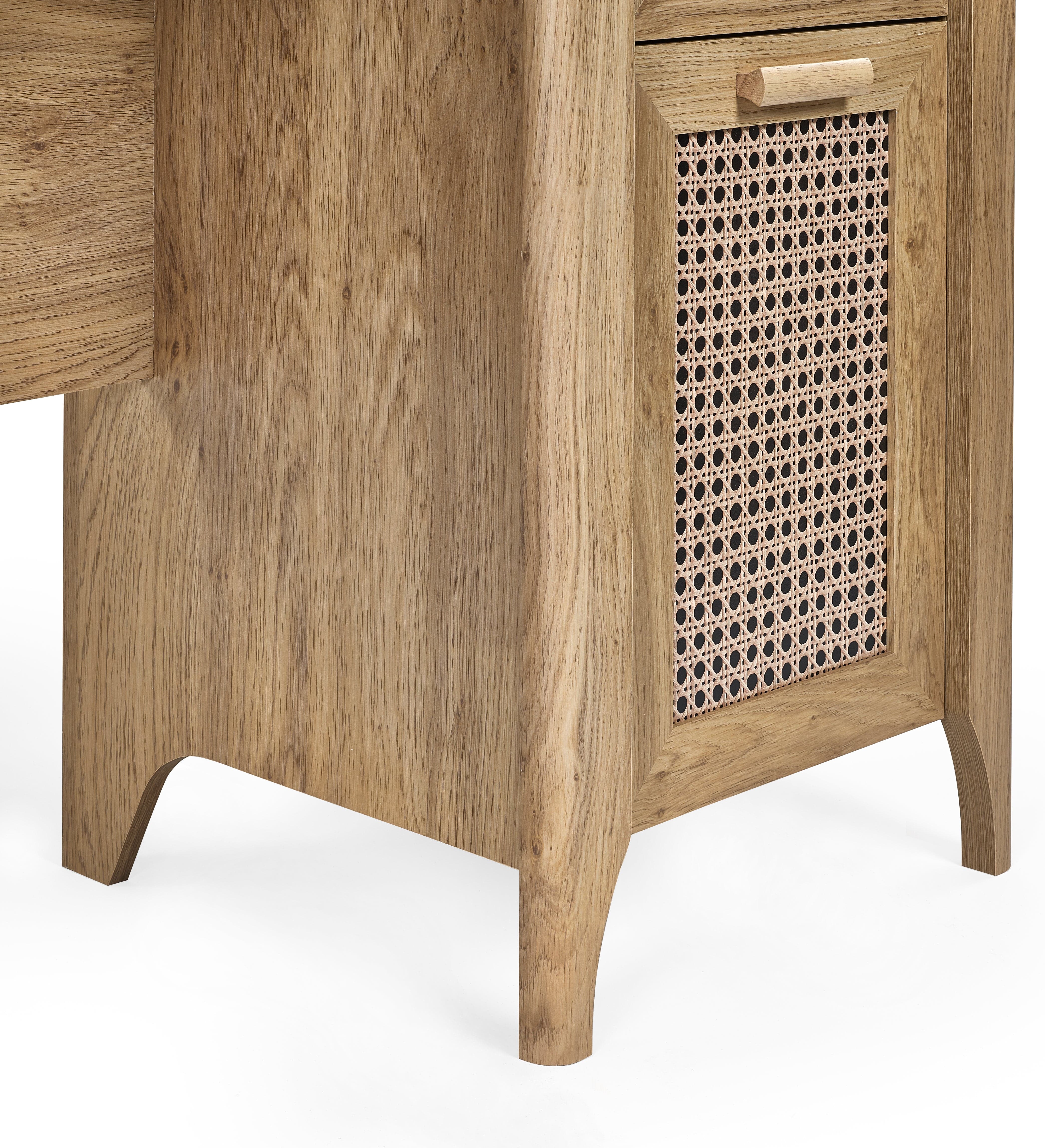 Sydney Desk – Julian Bowen, view 6