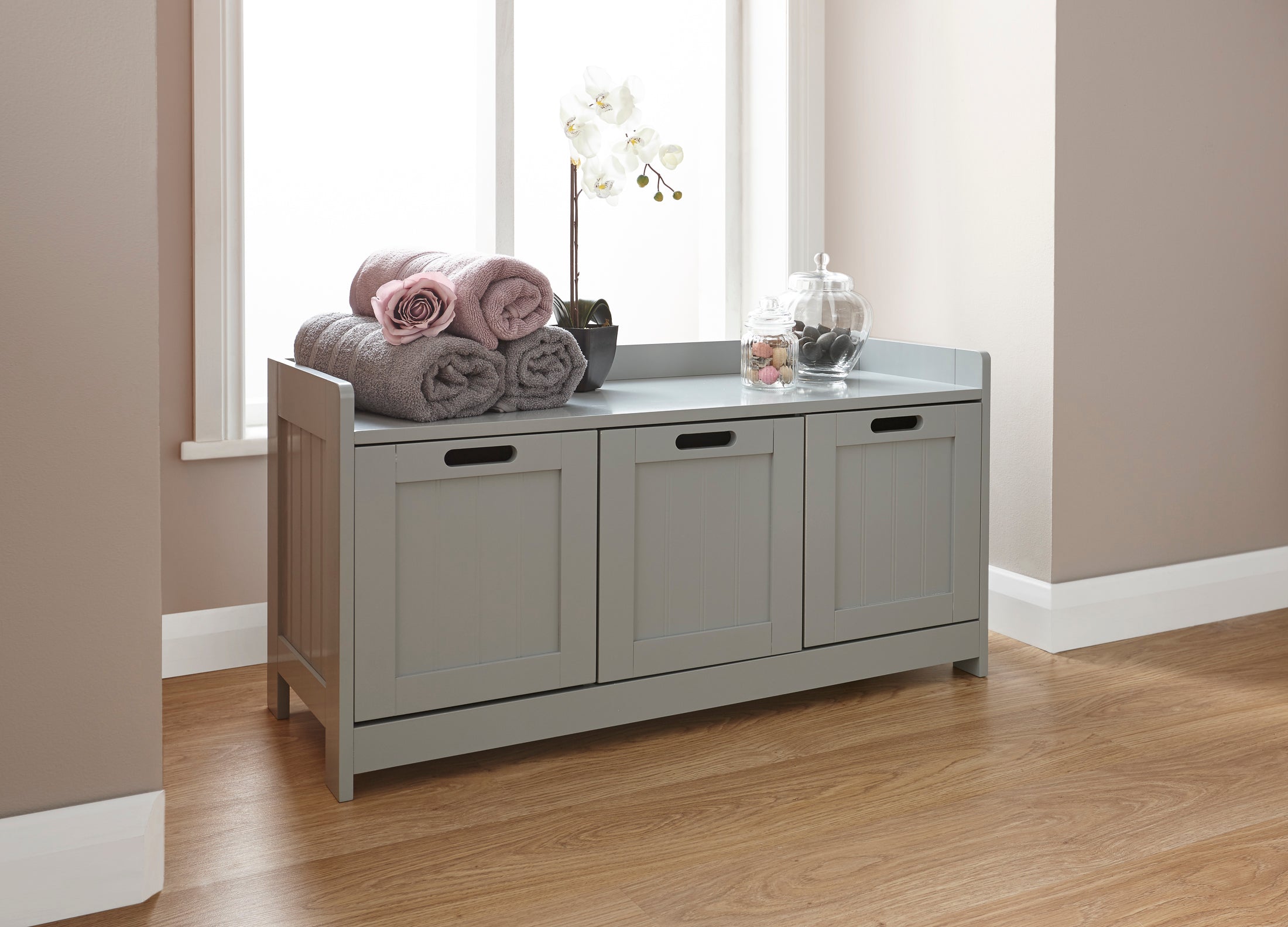 Colonial 3 Door Storage Unit – Grey