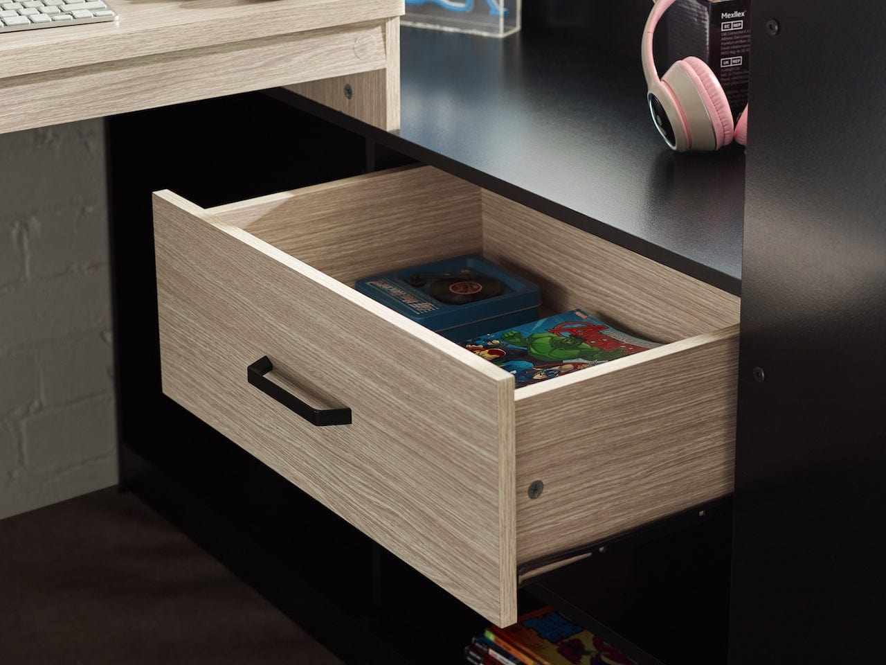 Blaze Gaming Highsleeper Bed - Black And Pale Wood – Julian Bowen, view 13