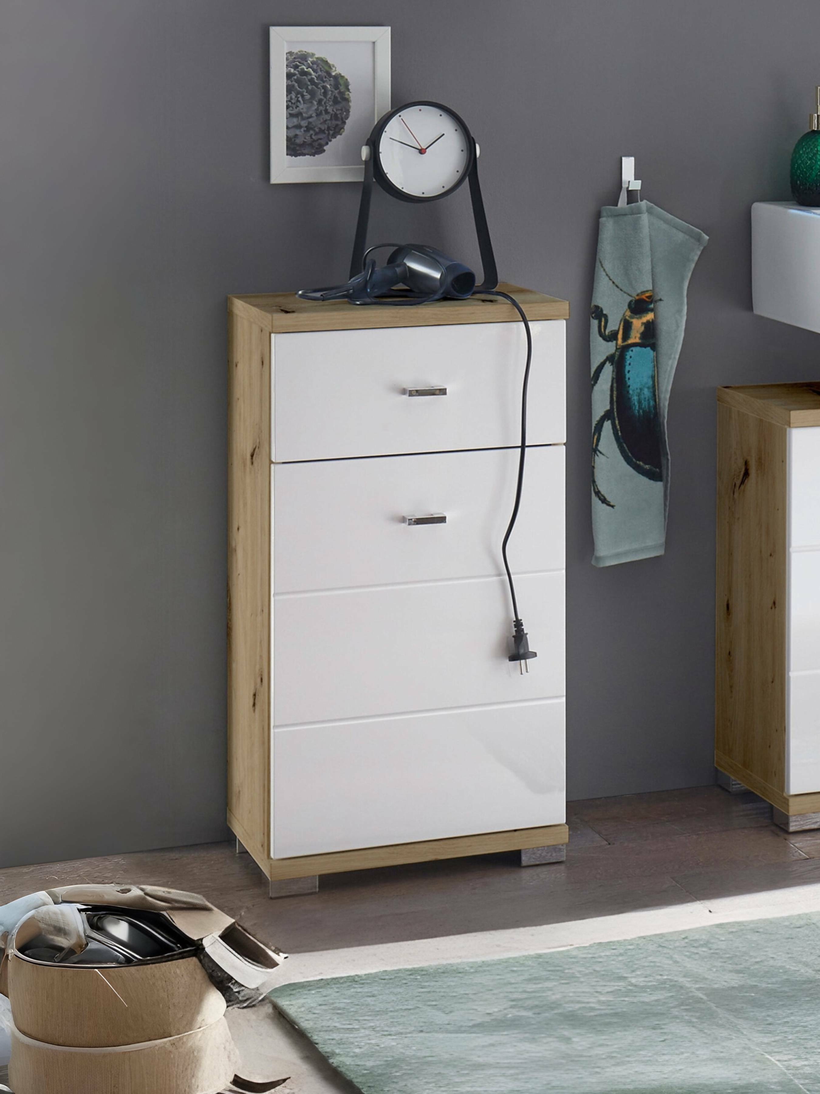 Pool Storage Cabinet – Julian Bowen, view 2