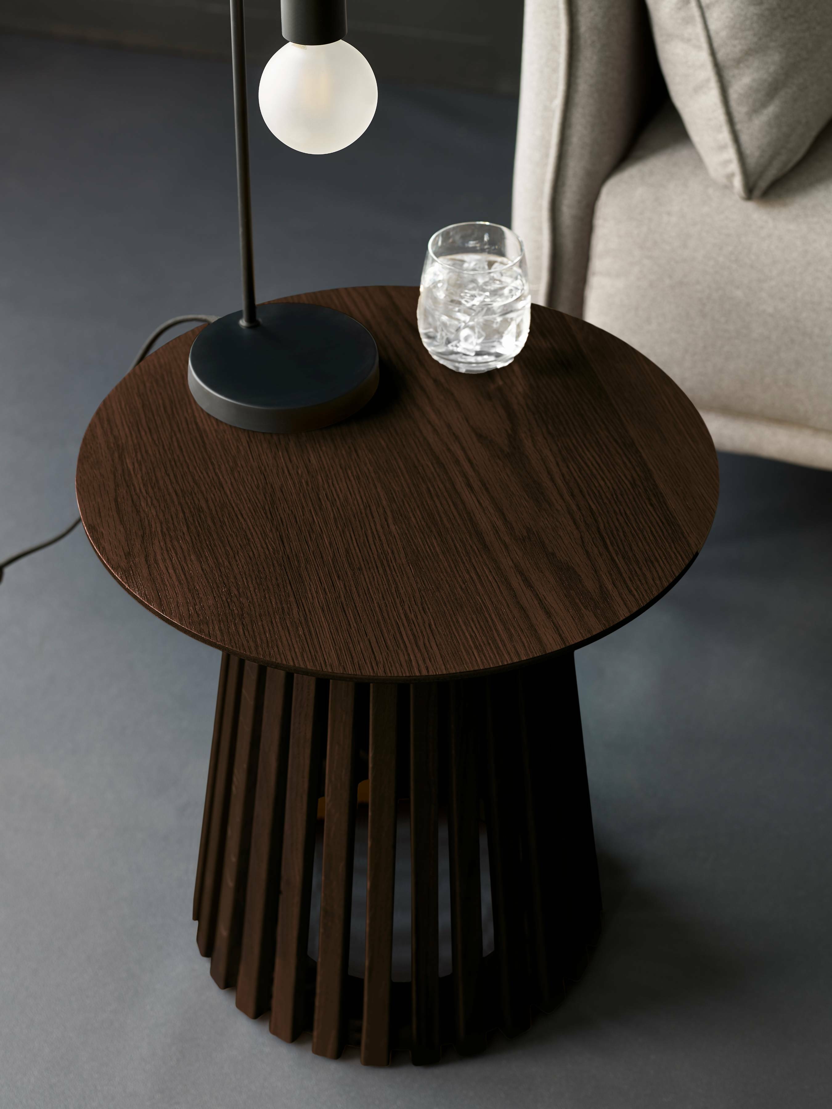 Ollie Dark Oak 45cm Round Lamp Table – Julian Bowen, view 5