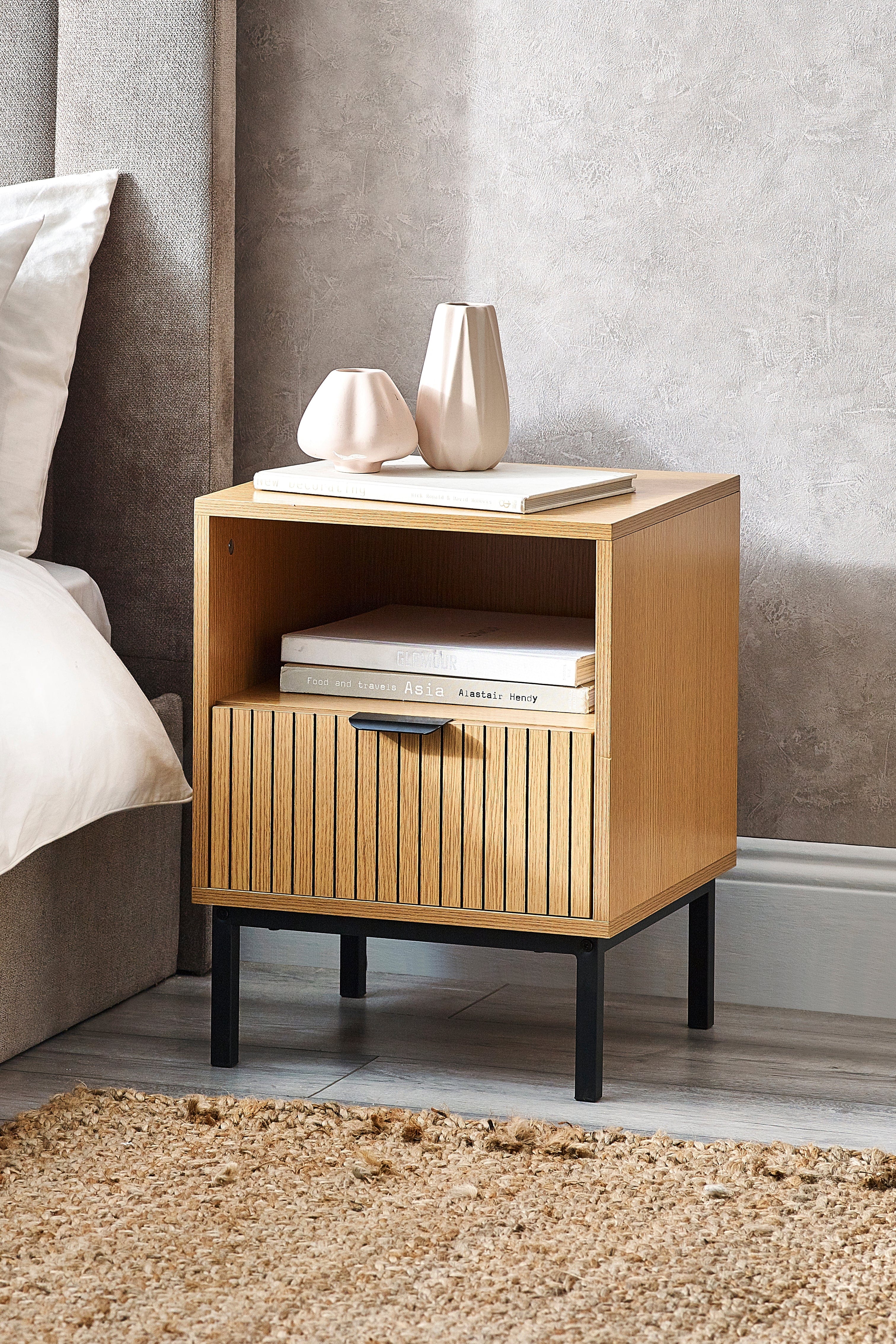 Sia Side Table – Julian Bowen, view 3