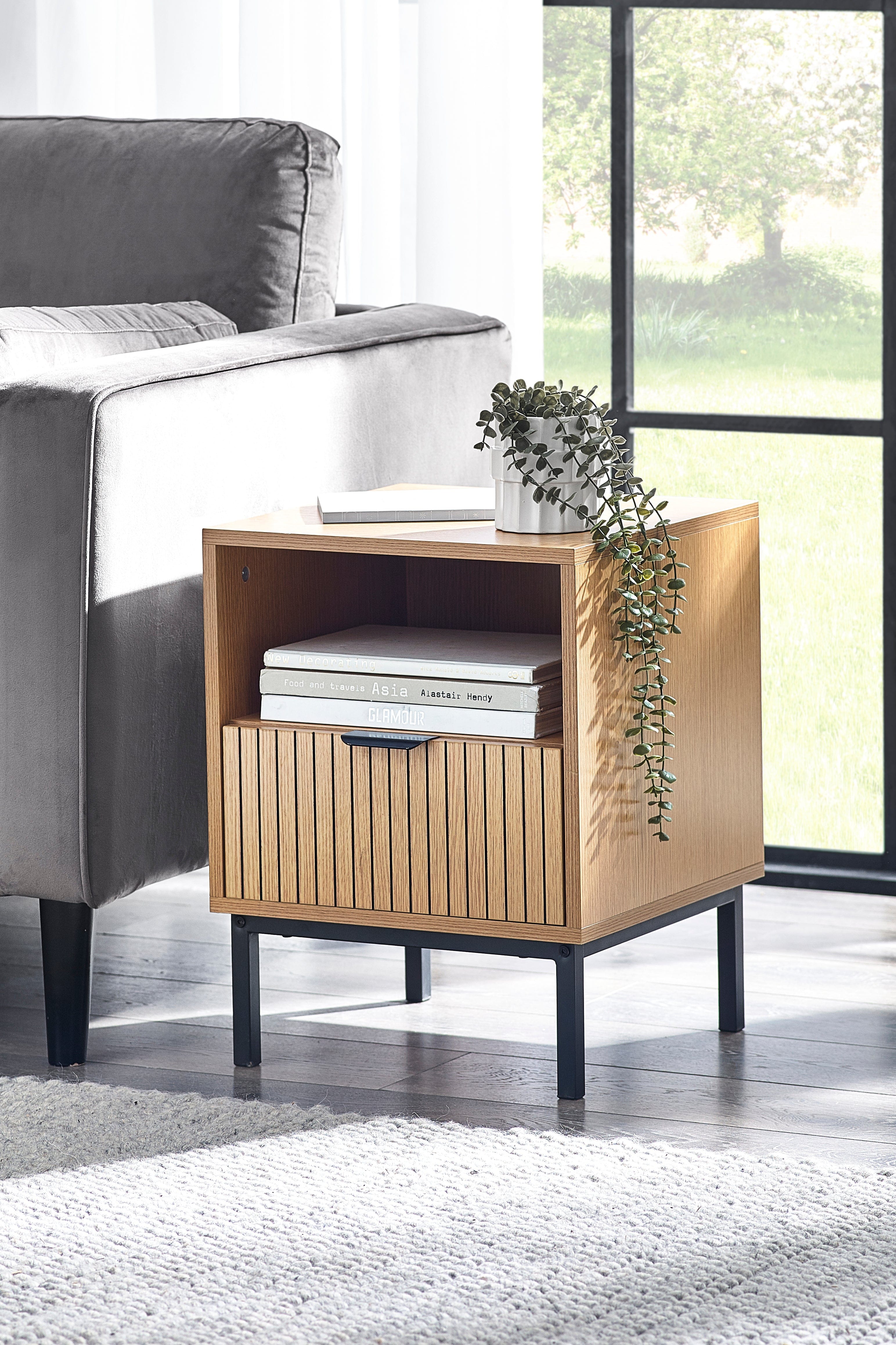 Sia Side Table – Julian Bowen, view 2