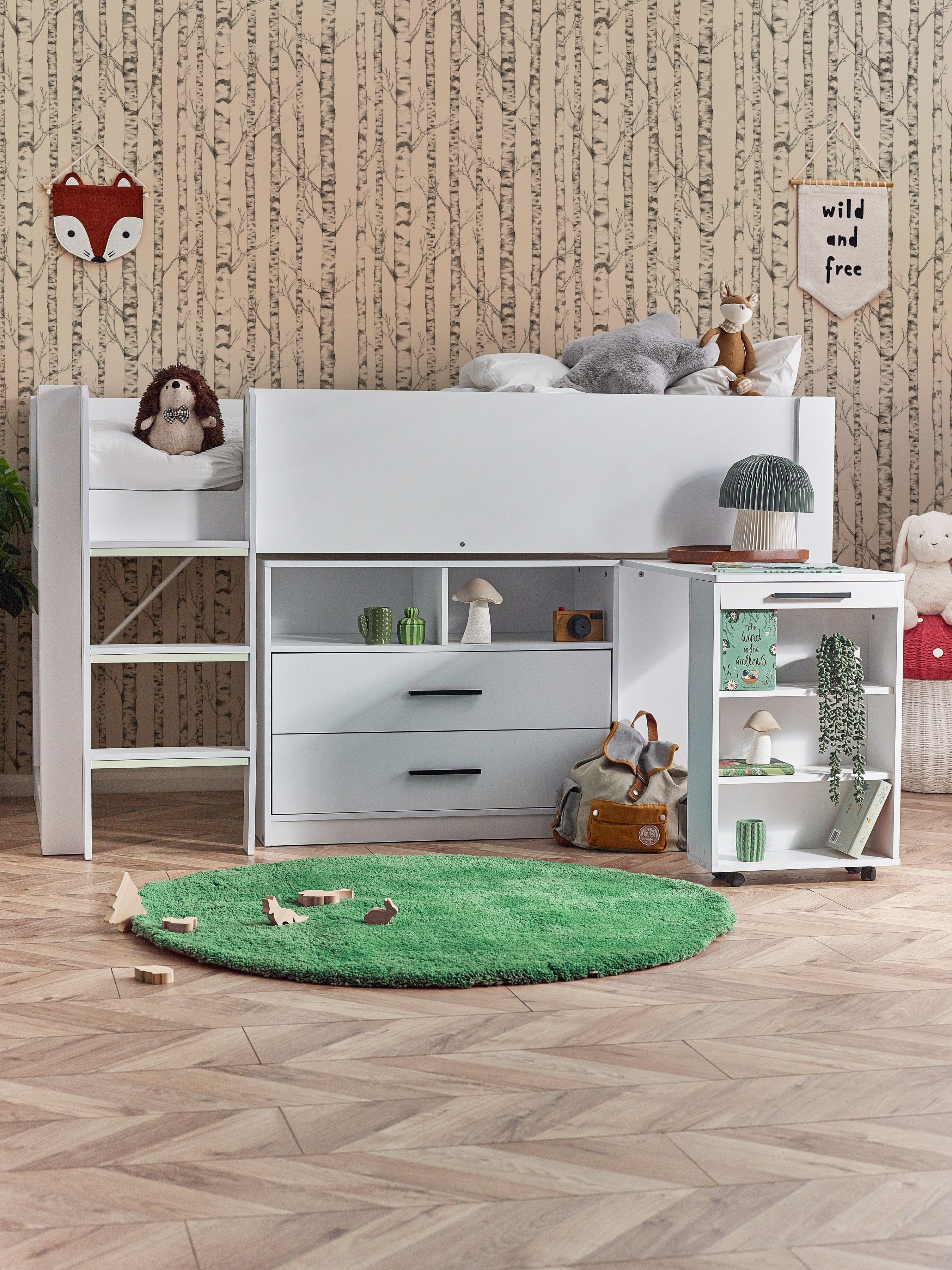 Otis Midsleeper - All White – Julian Bowen, view 2