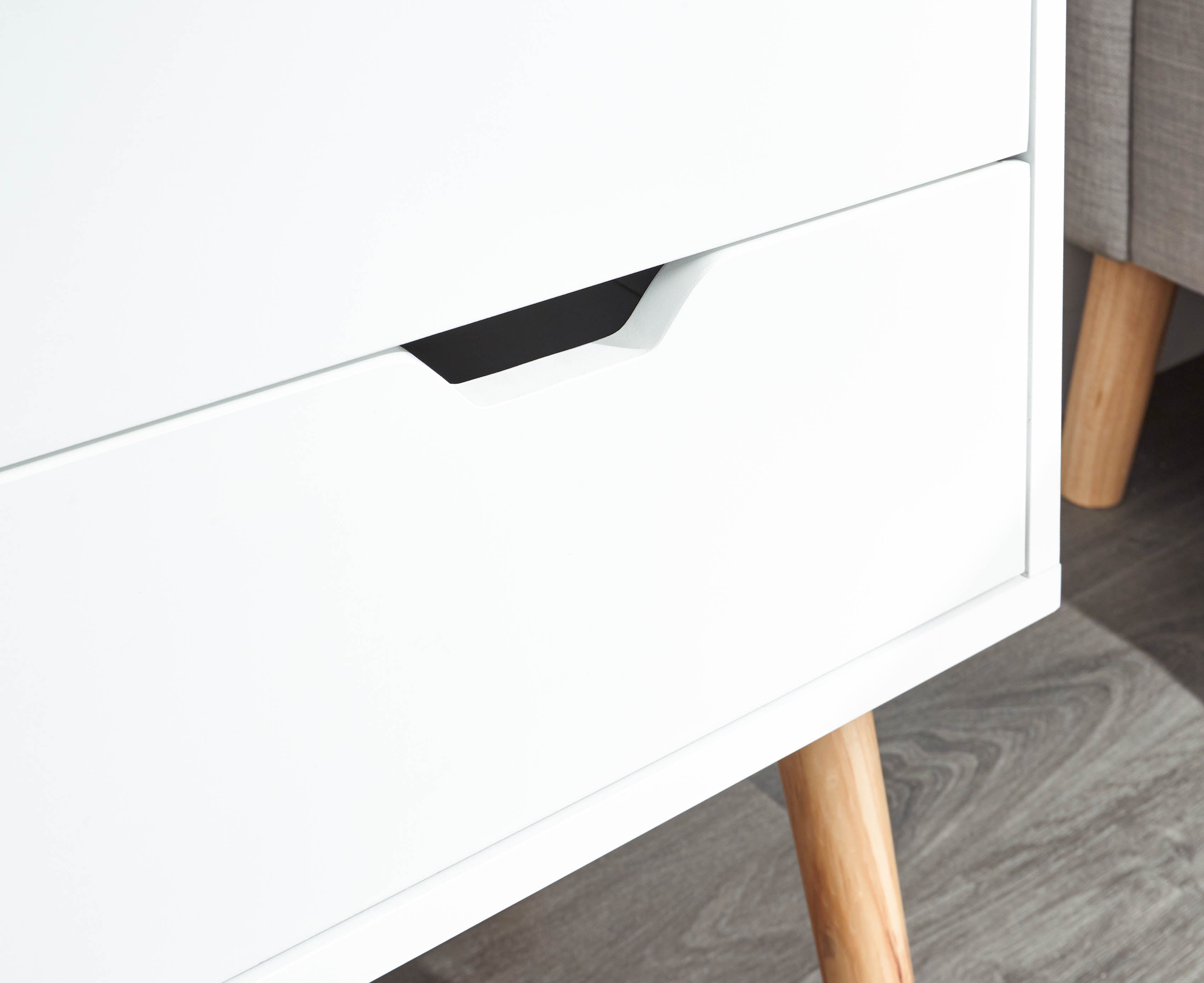 Nyborg Pair Of 2 Drawer Bedsides – White
