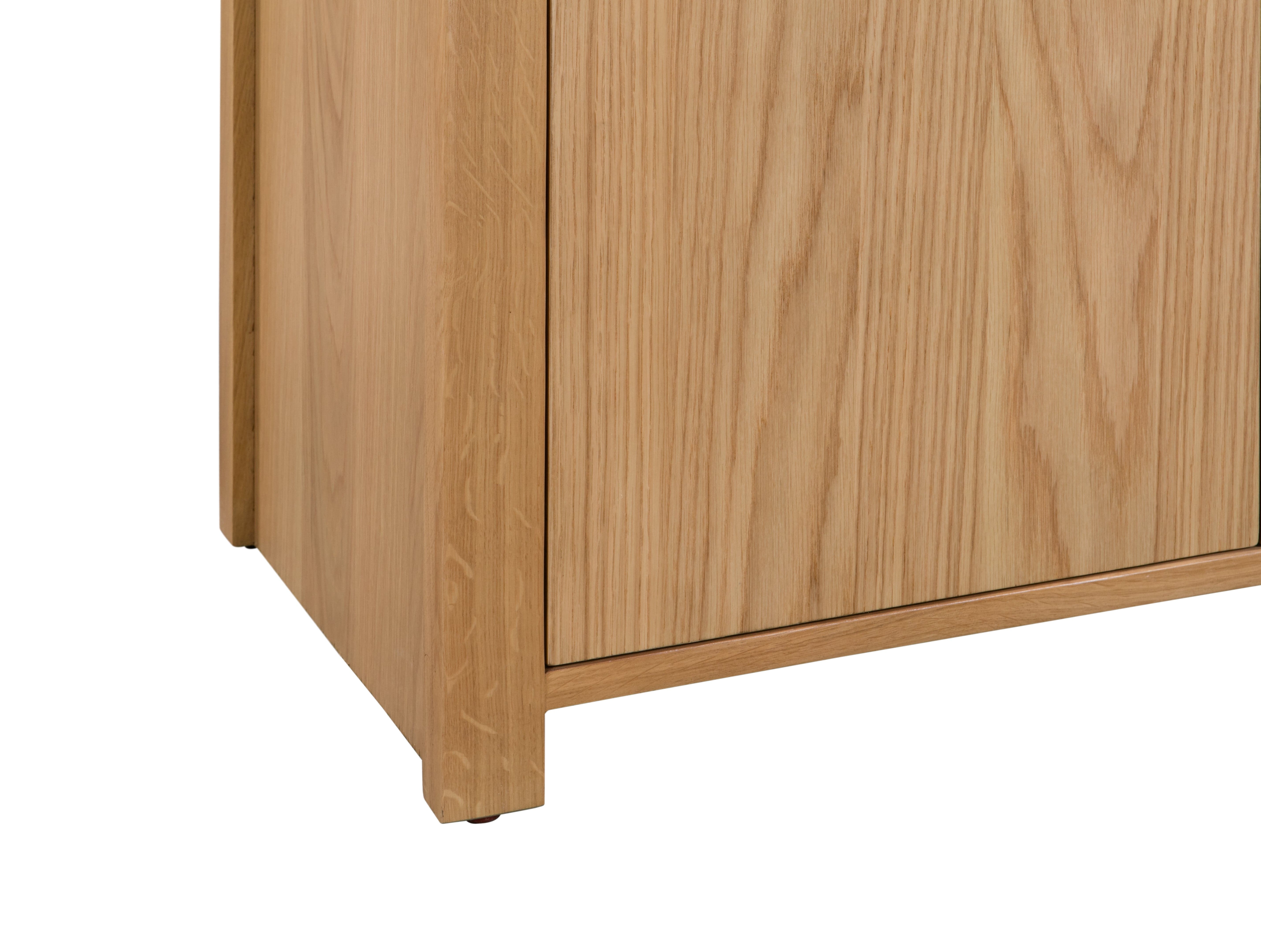 Curve Oak Sideboard – Julian Bowen, view 5