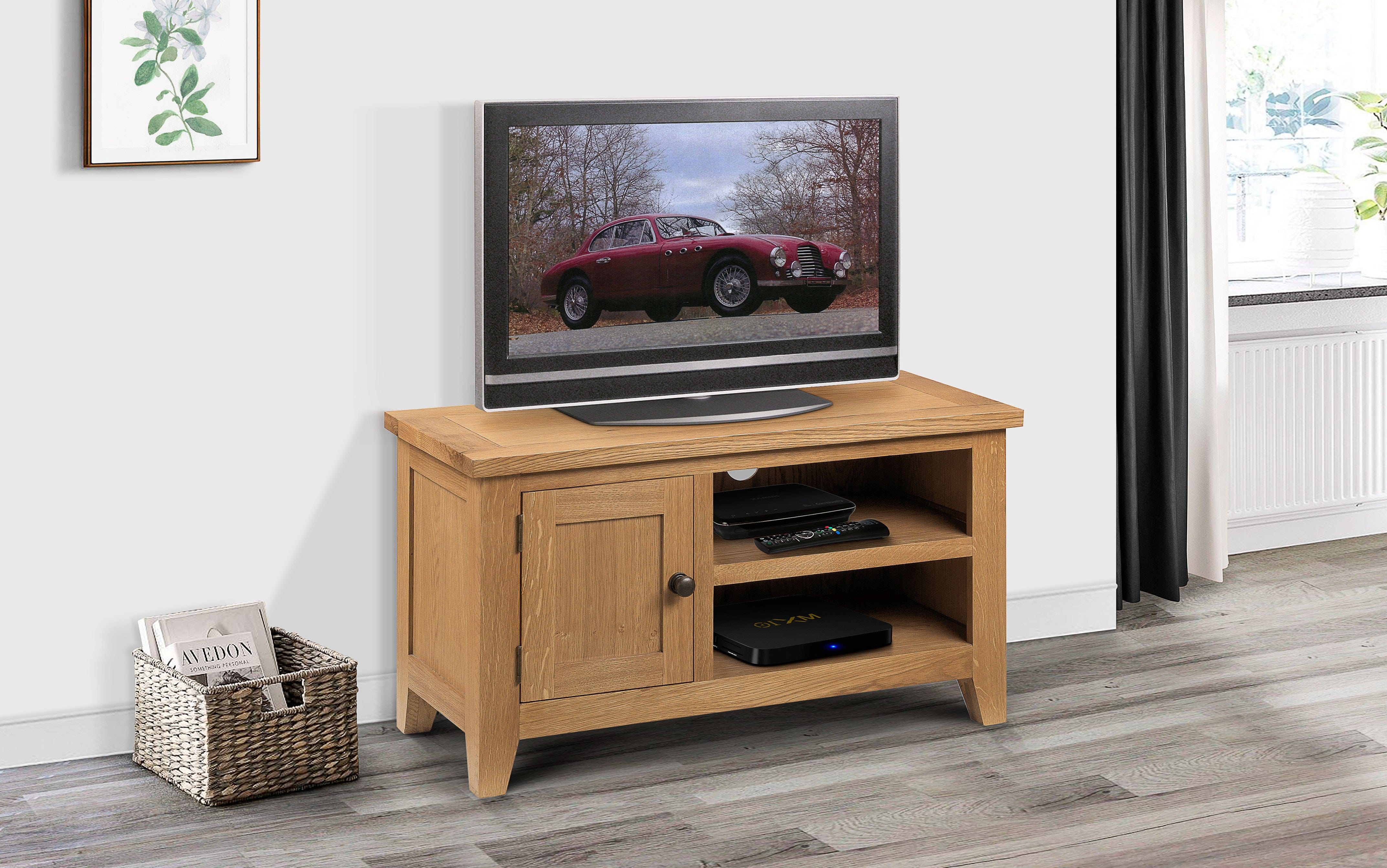 Astoria Tv Unit – Julian Bowen, view 2