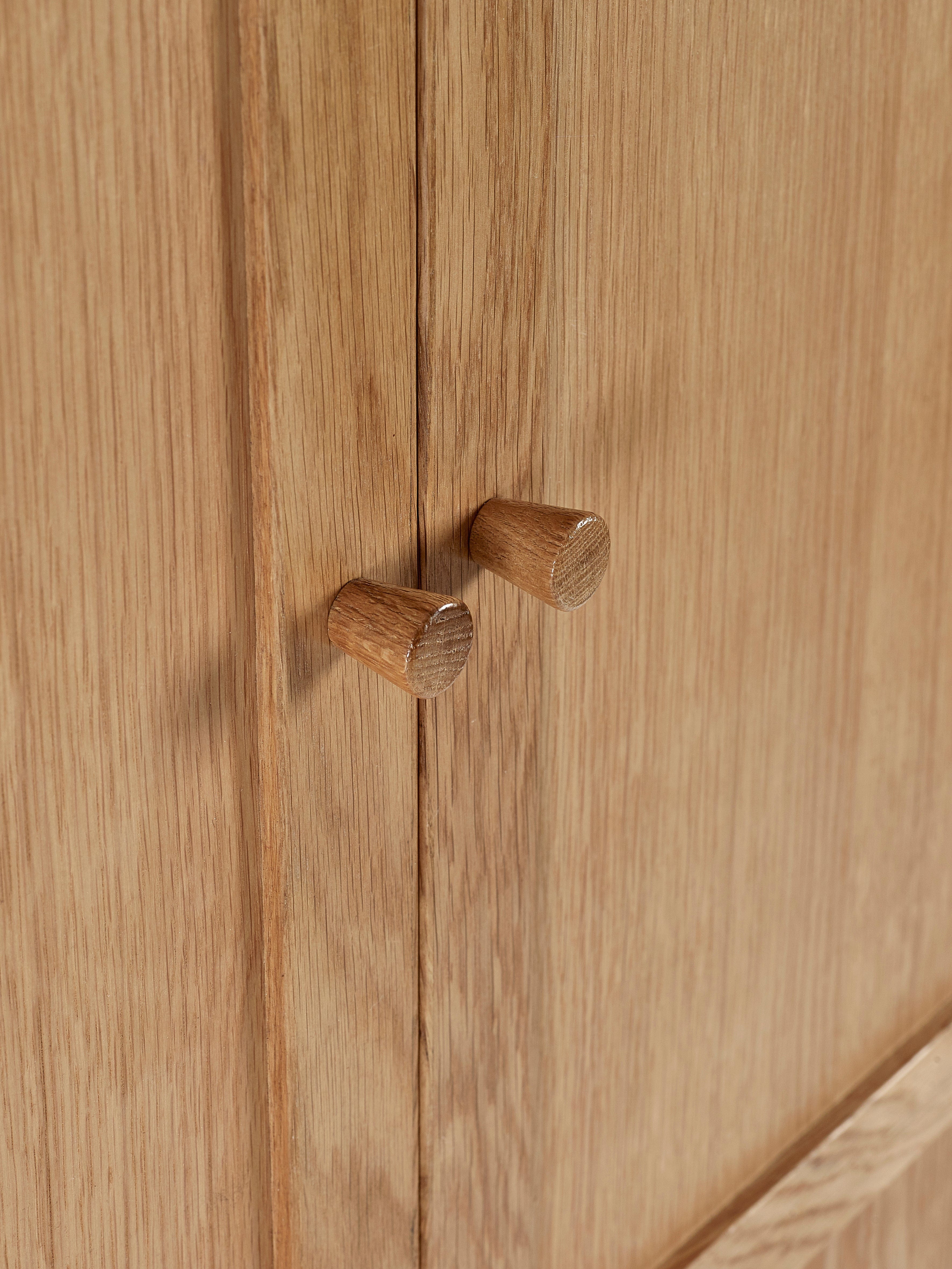 Coxmoor Wardrobe - Oak – Julian Bowen, view 12
