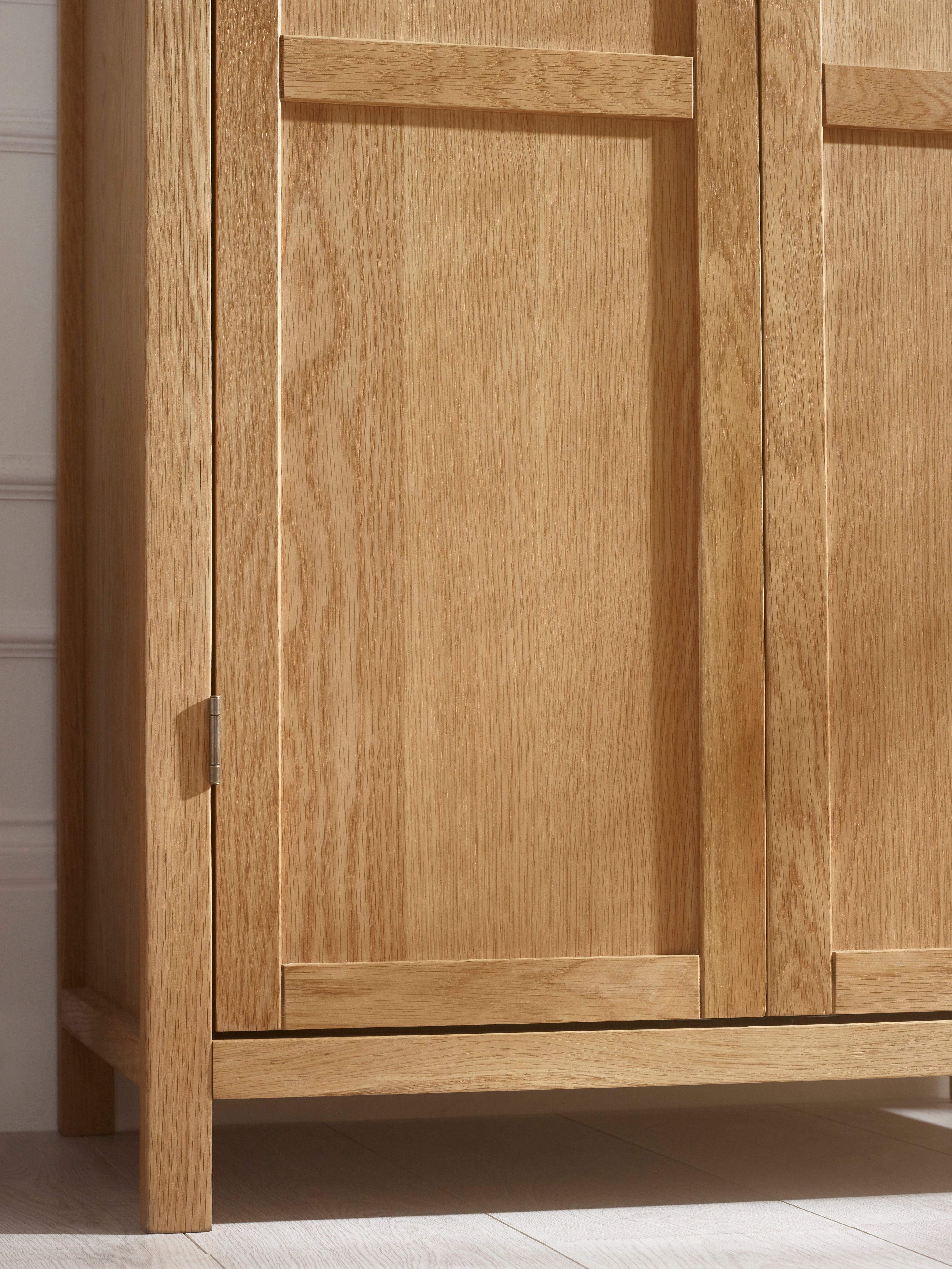 Coxmoor Wardrobe - Oak – Julian Bowen, view 9