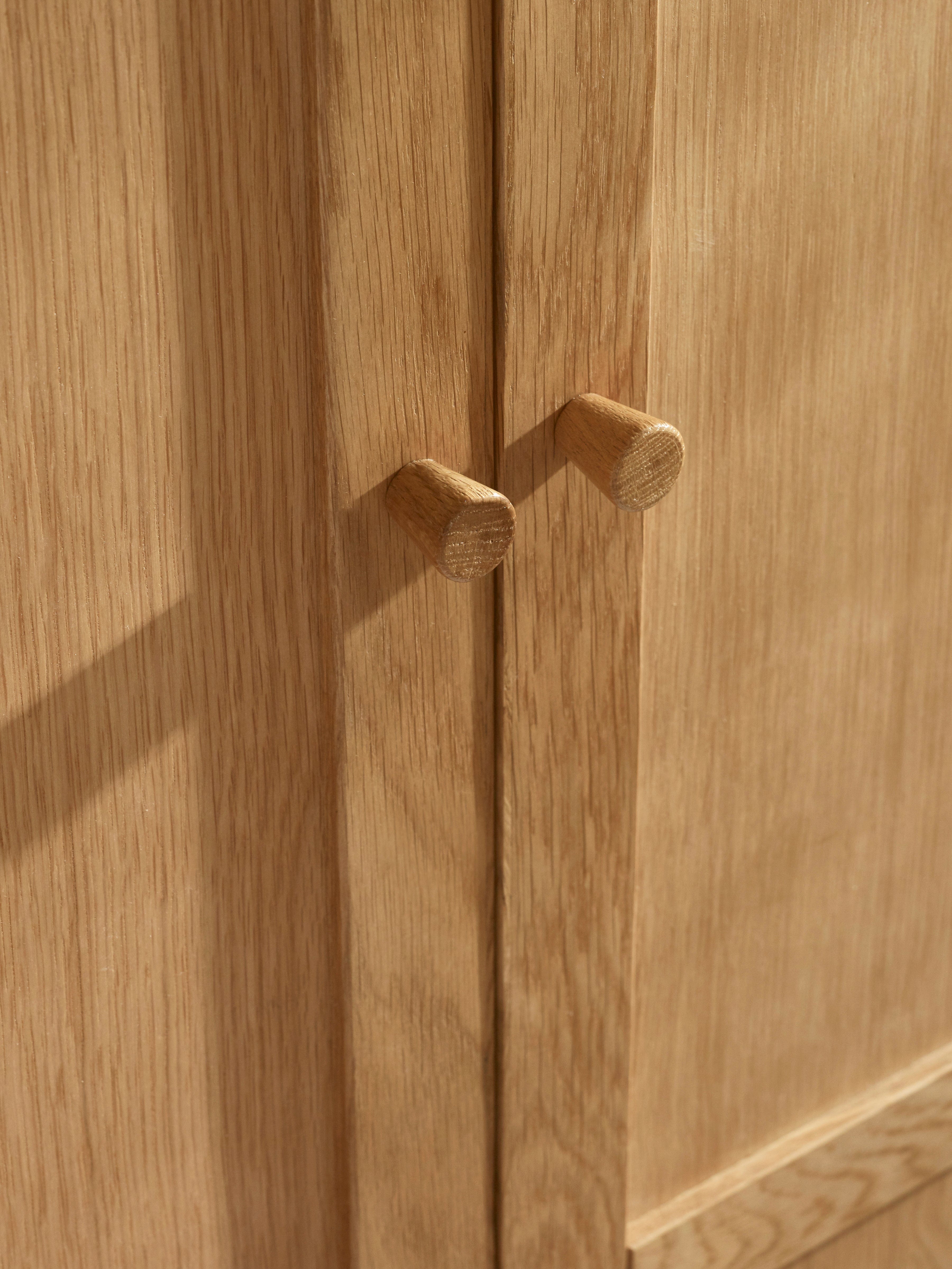 Coxmoor Wardrobe - Oak – Julian Bowen, view 8