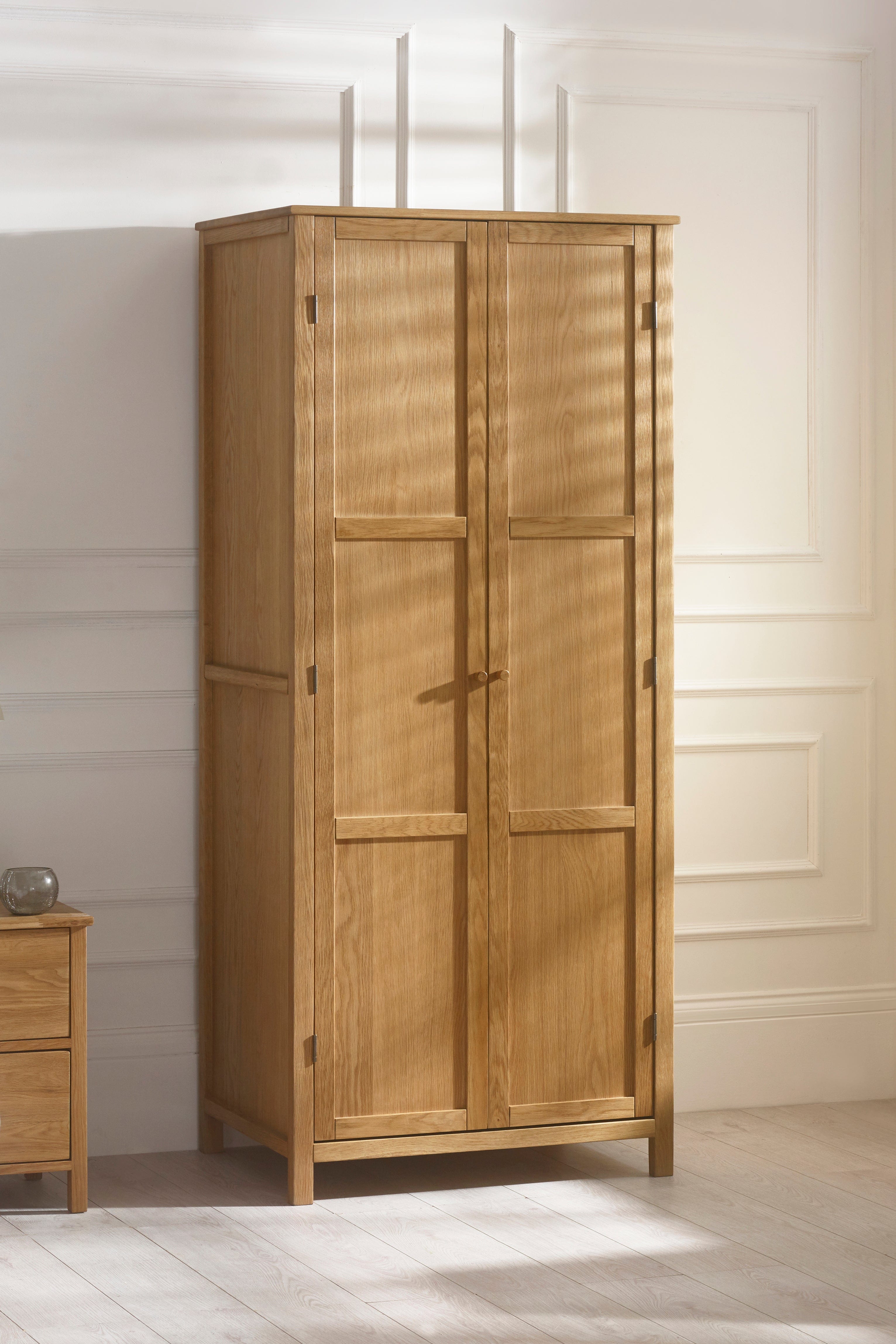 Coxmoor Wardrobe - Oak – Julian Bowen, view 2