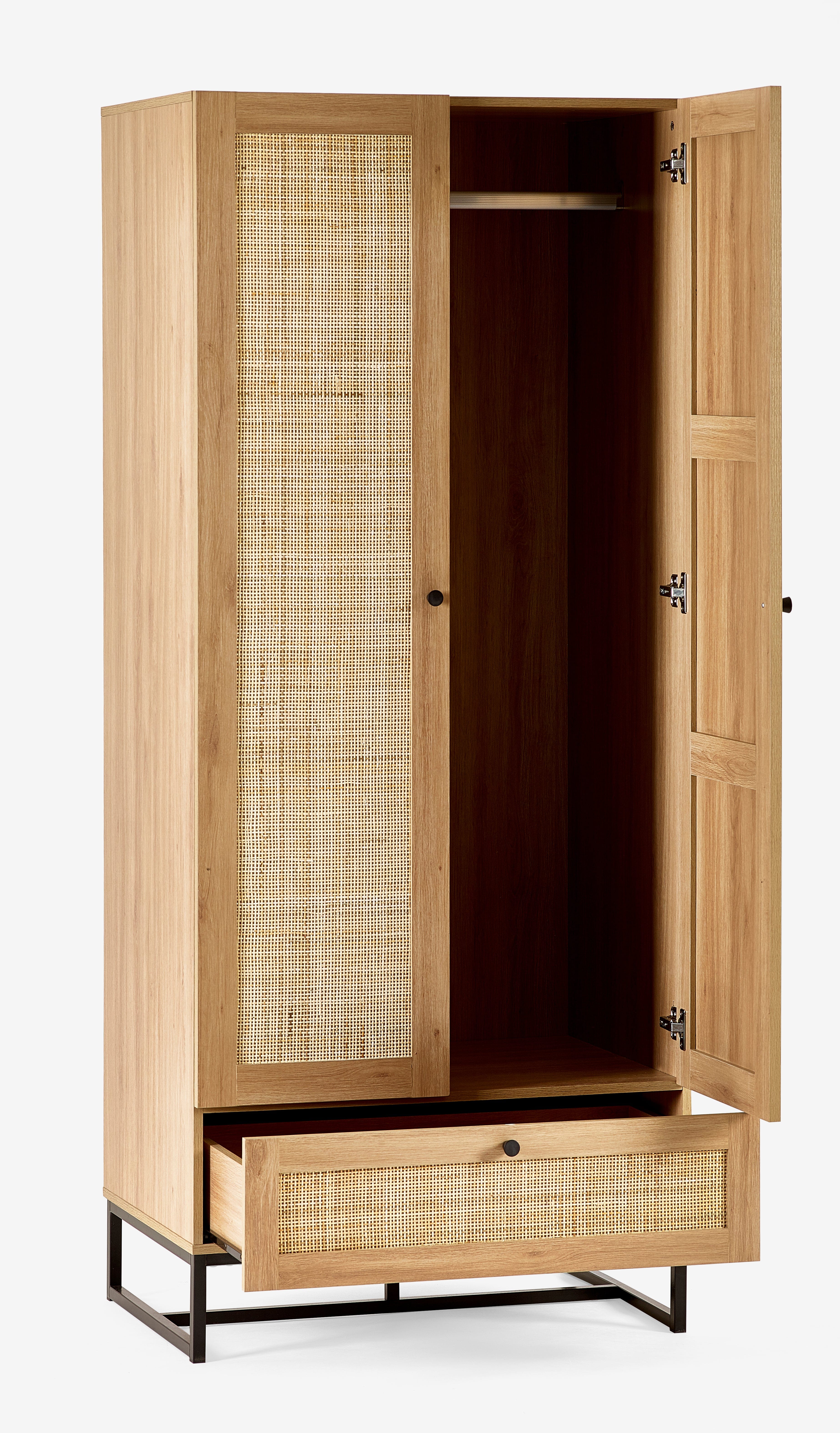 Padstow Wardrobe - Oak – Julian Bowen, view 2