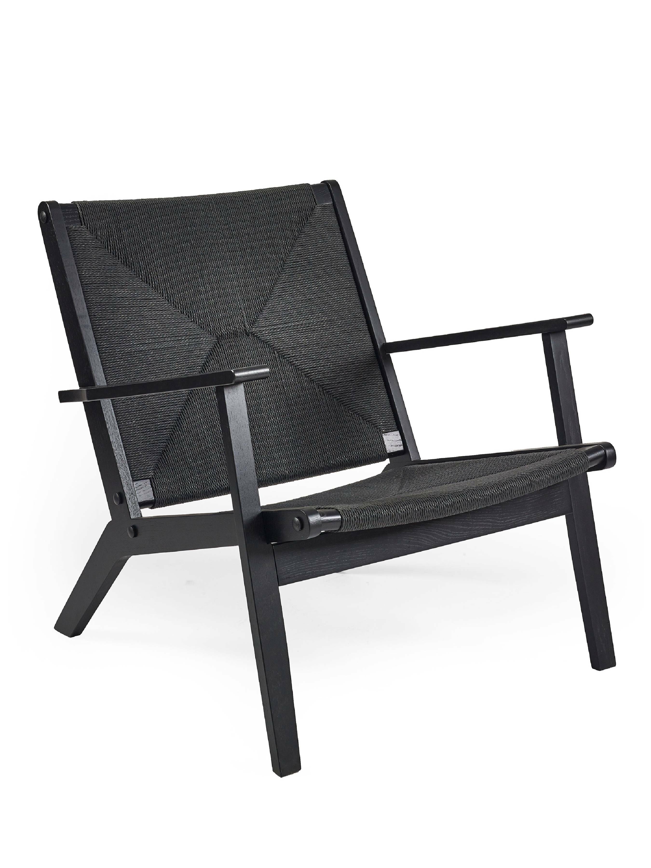 Icaria Accent Chair Black – Julian Bowen
