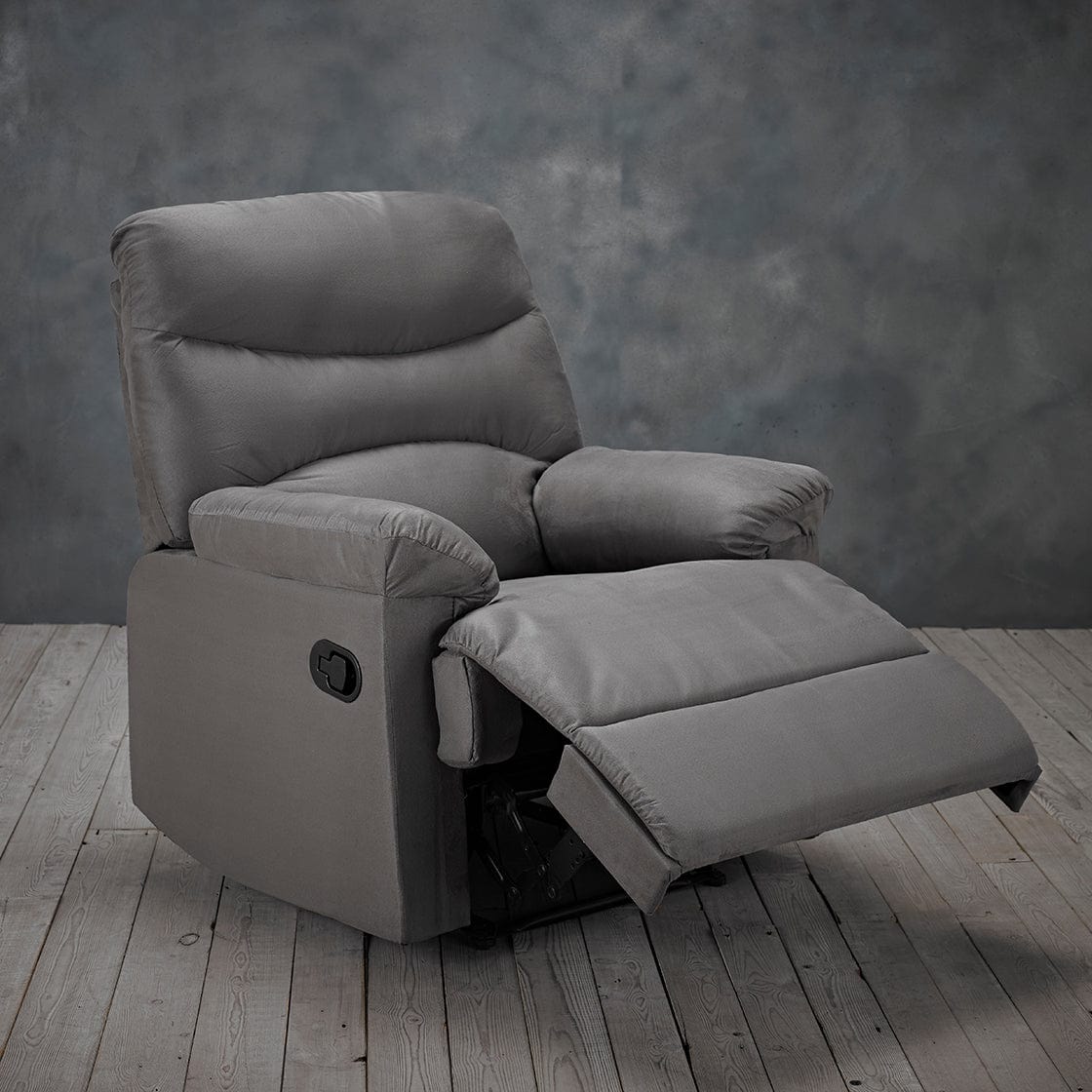 Armchairs, Recliners & Accent Chairs at Any Bed