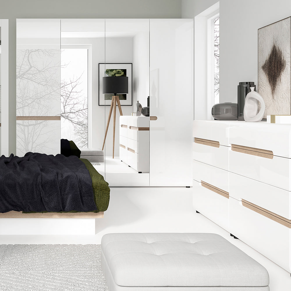 Chelsea Bedroom 4 Drawer Chest in White with a Truffle Oak Trim – FTG, view 4