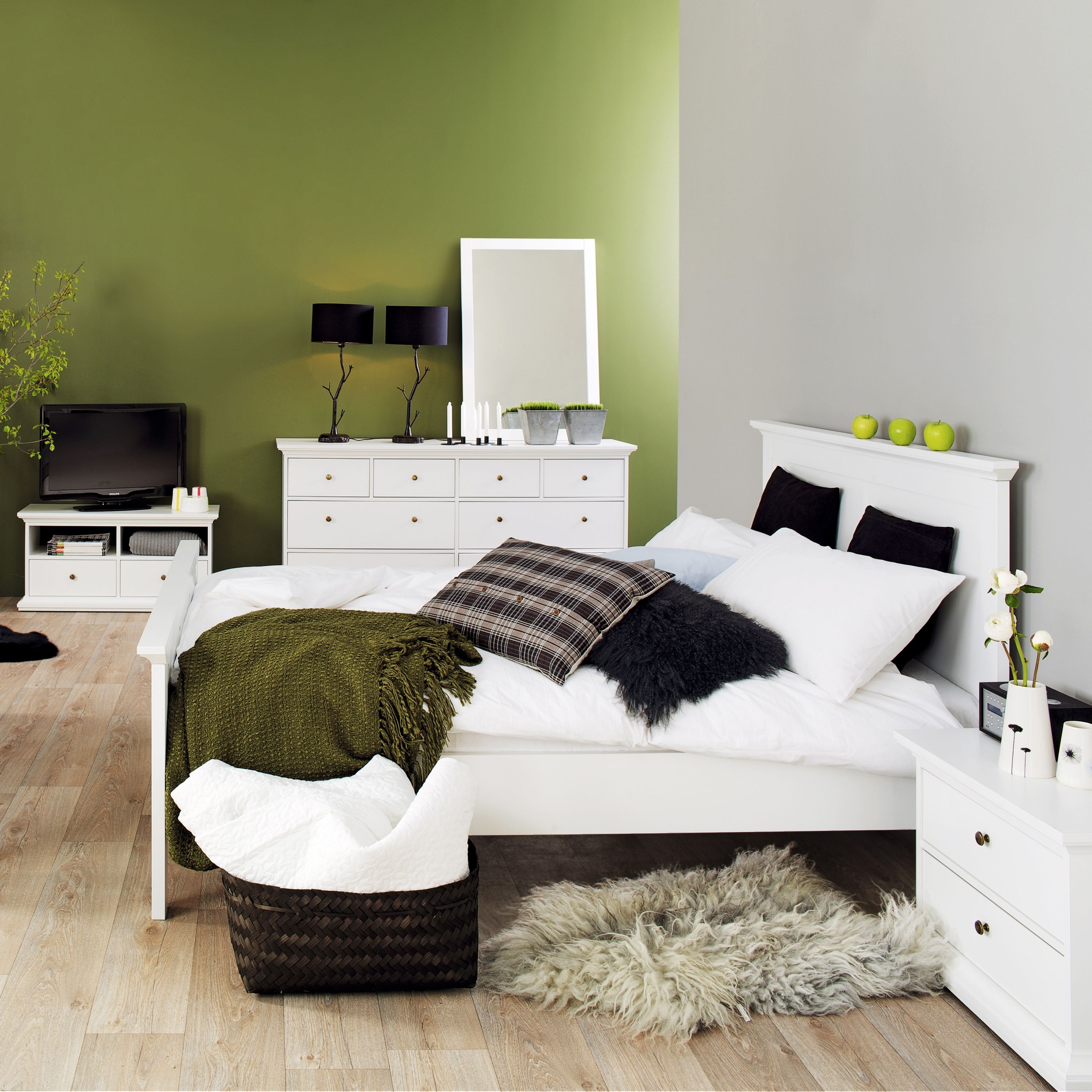 Paris Super King Bed (180 x 200) in White – FTG, view 14