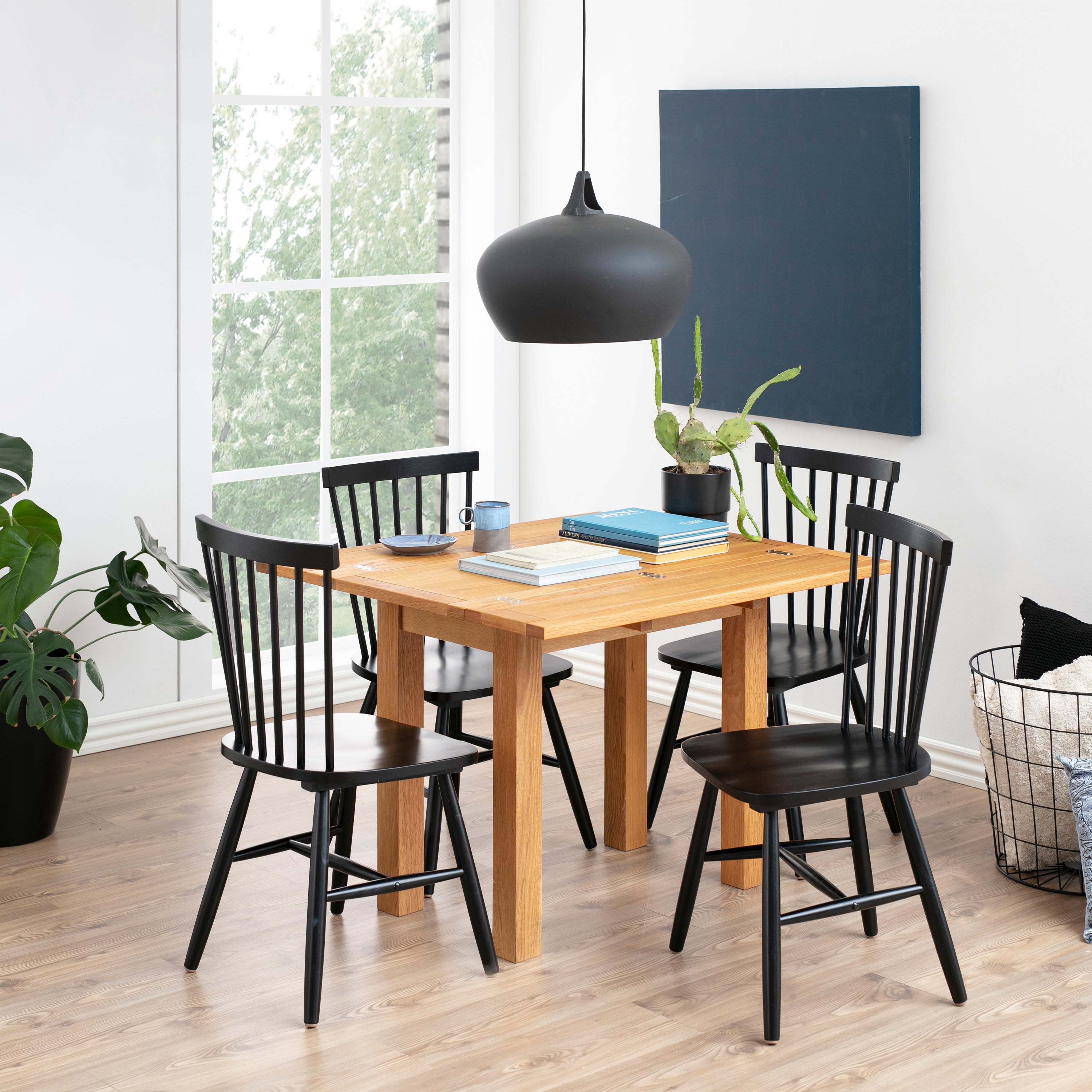 Kenley Extending Dining Table in Oak 45-90cm Included 4 Riano Dining Chairs in Black – FTG, view 2