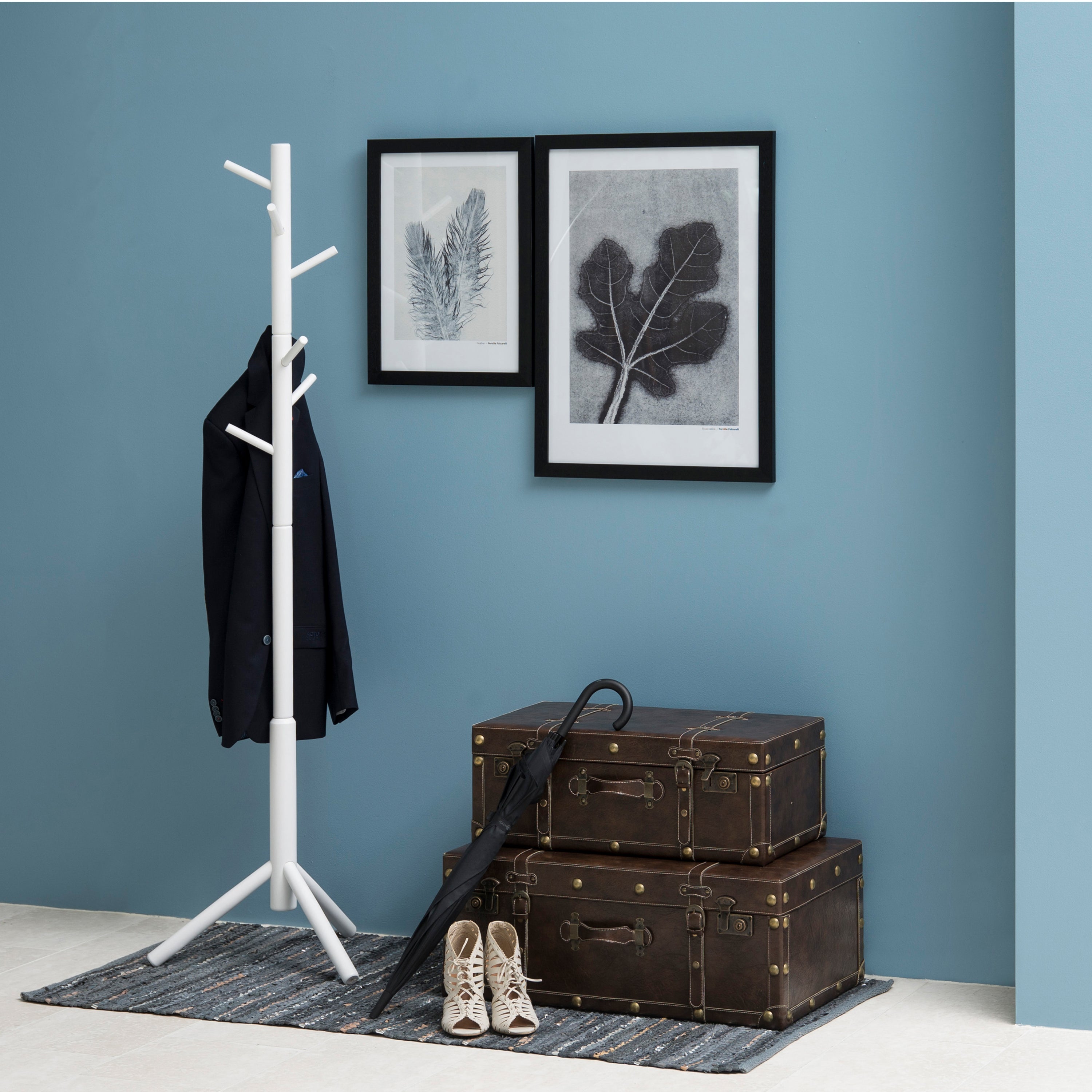 Bremen Coat Stand in White – FTG, view 3