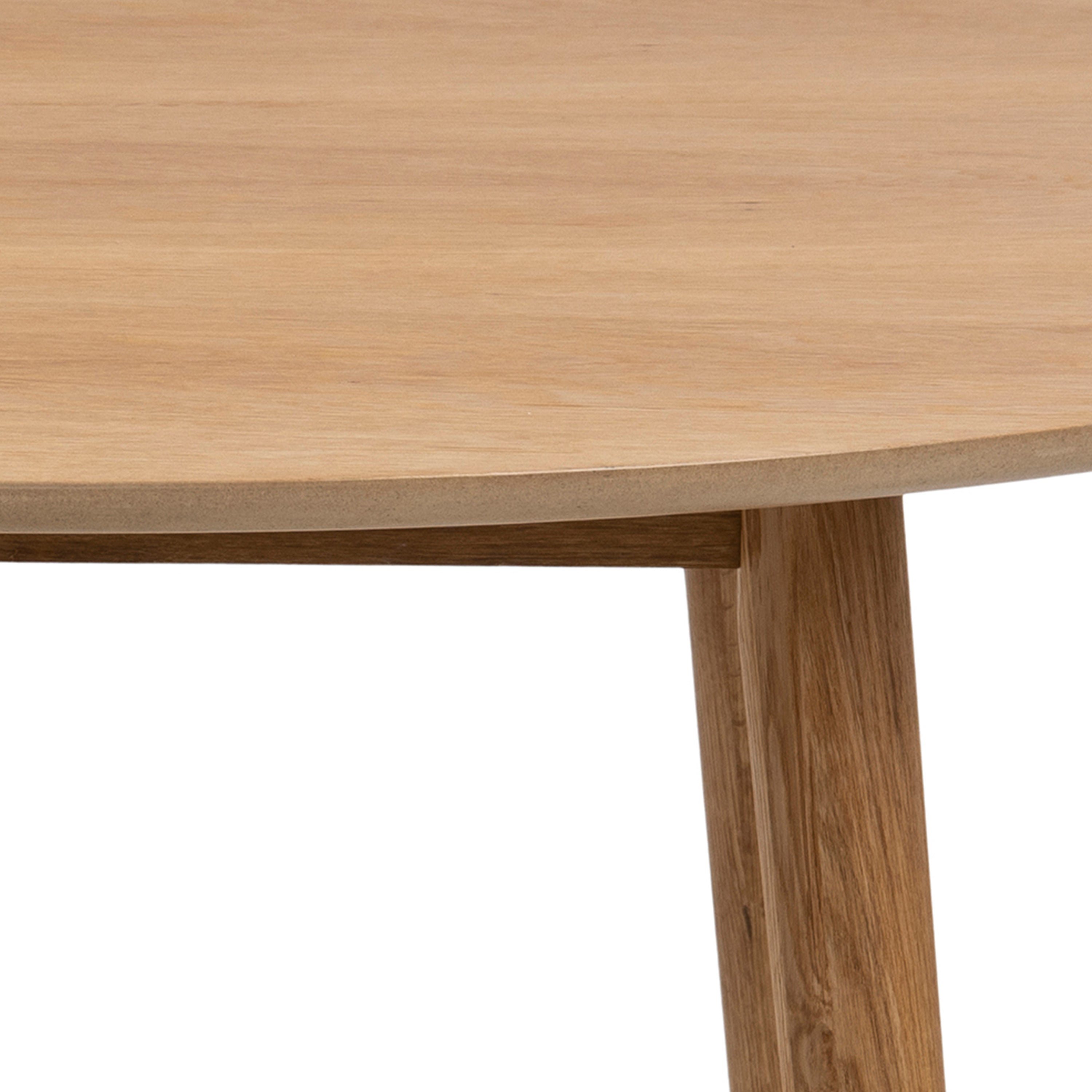 Nagano Round Dining Table in Oak – FTG