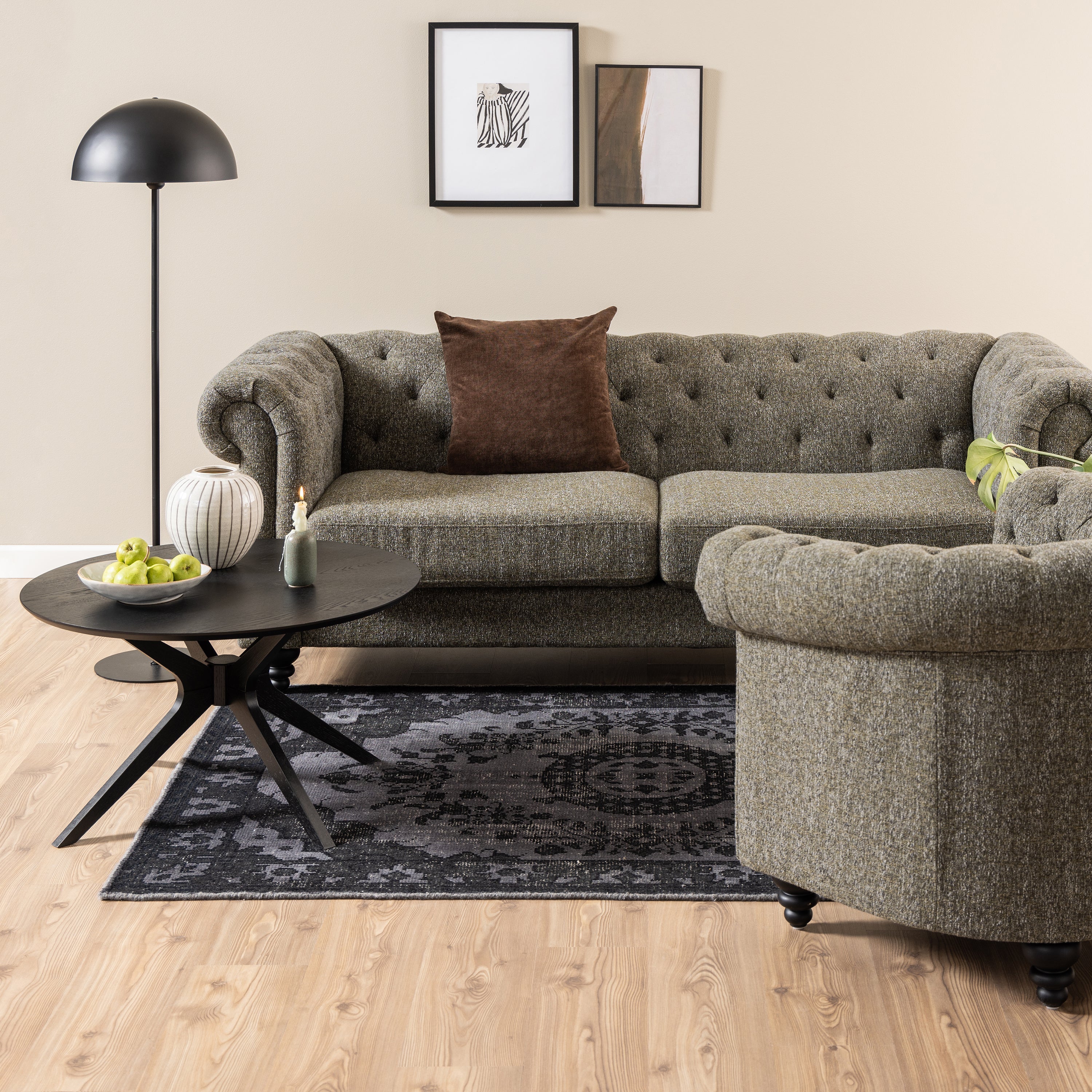 I_Duncan Round Coffee Tablein Black 80x45cm – FTG, view 3
