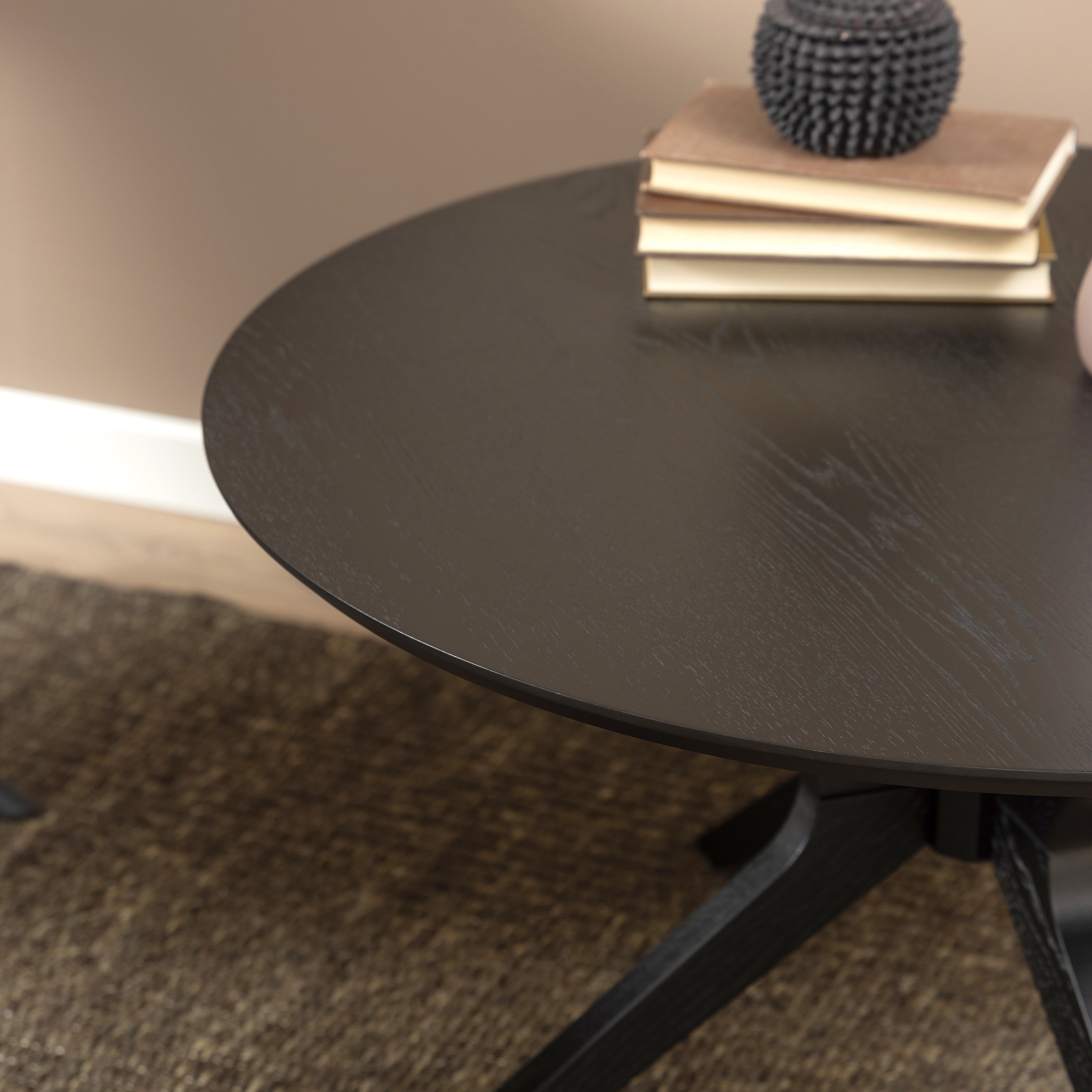 I_Duncan Round Coffee Tablein Black 80x45cm – FTG, view 6