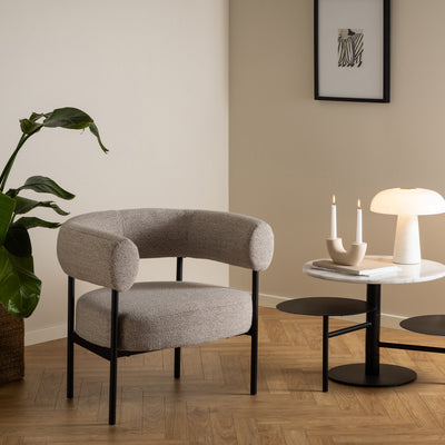 Oakfield Lounge Chair in Beige Fabic with Black Legs – FTG, view 4