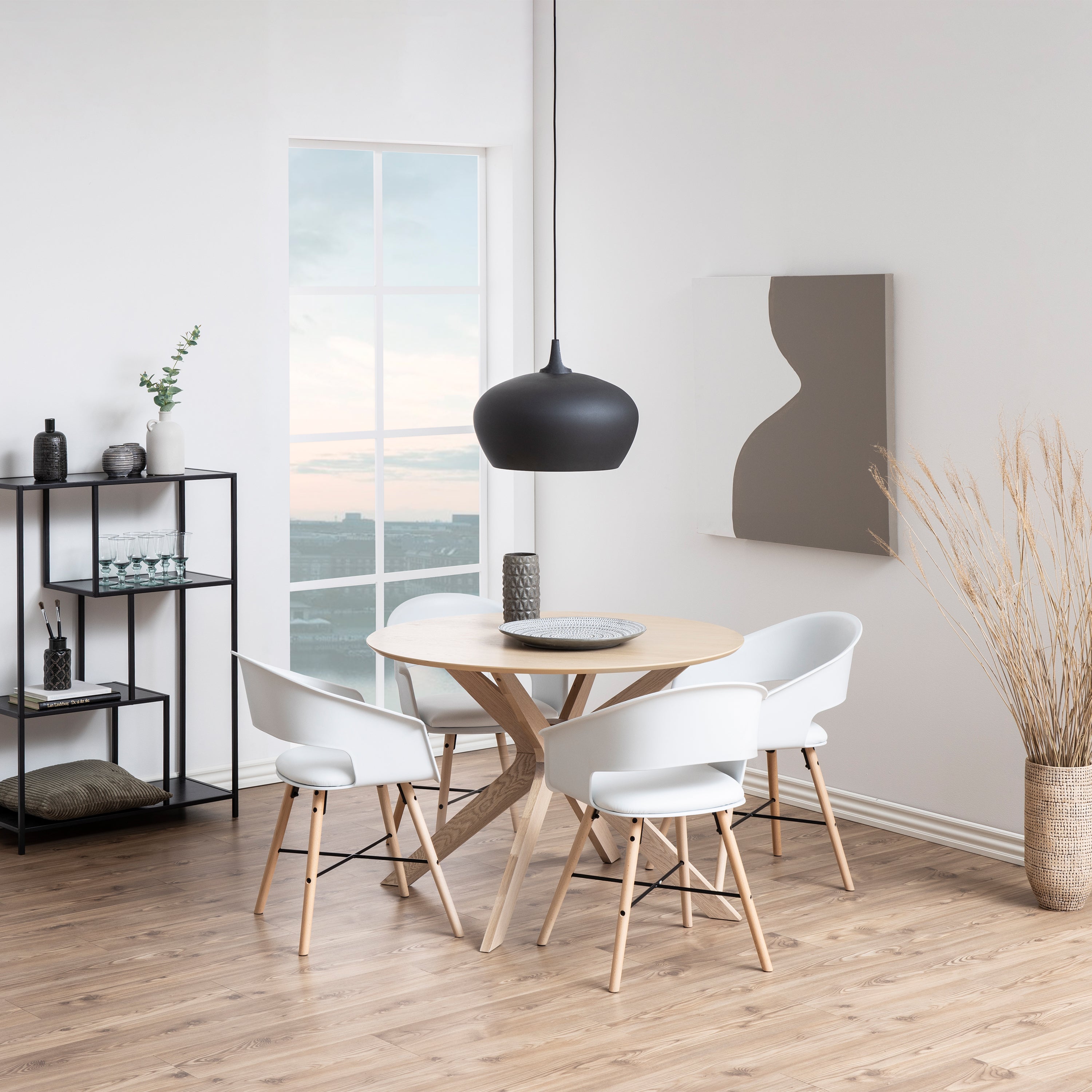 I_Duncan Round Dining Table in White Oak – FTG, view 3