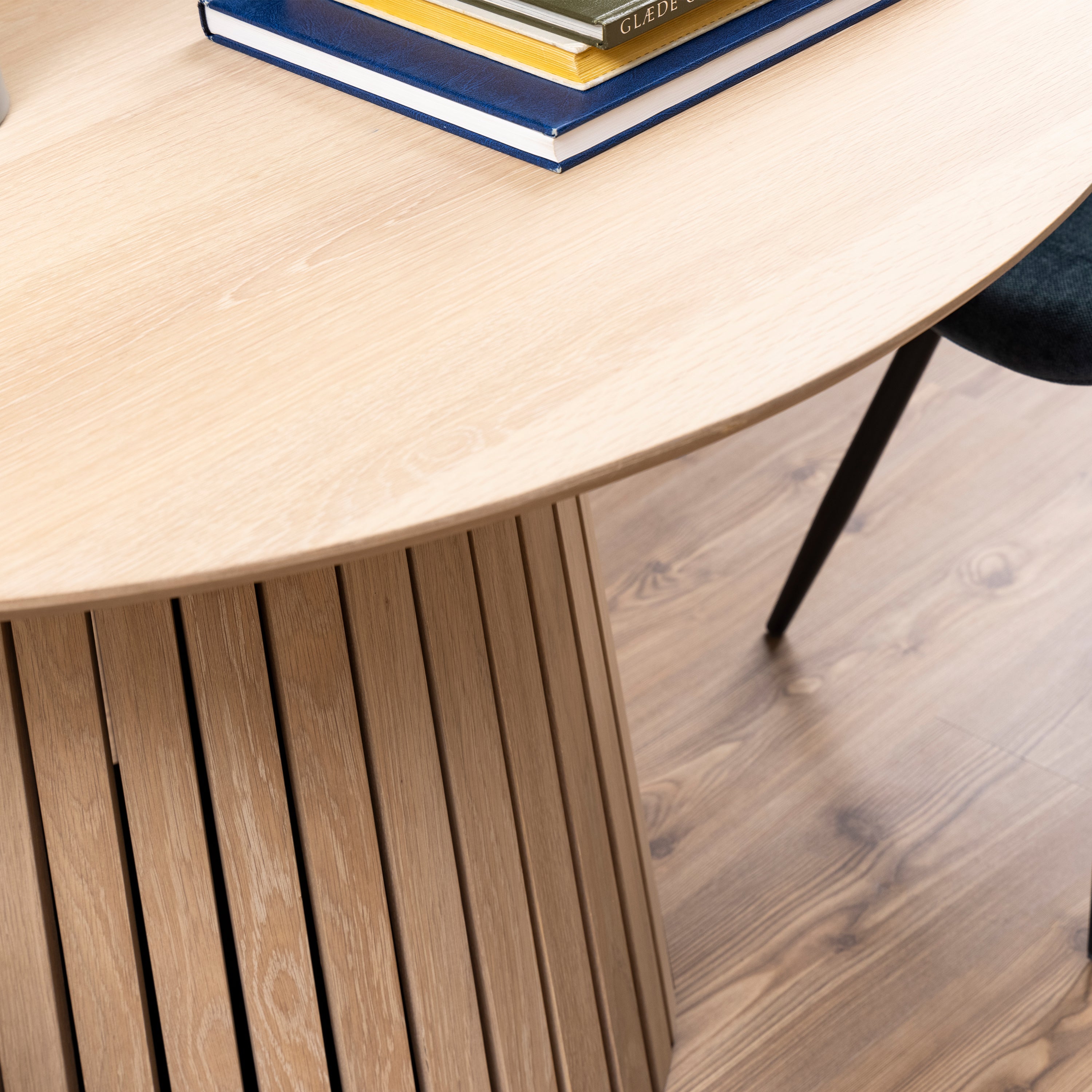 Christo Round Dining Table in White Oak – FTG, view 7