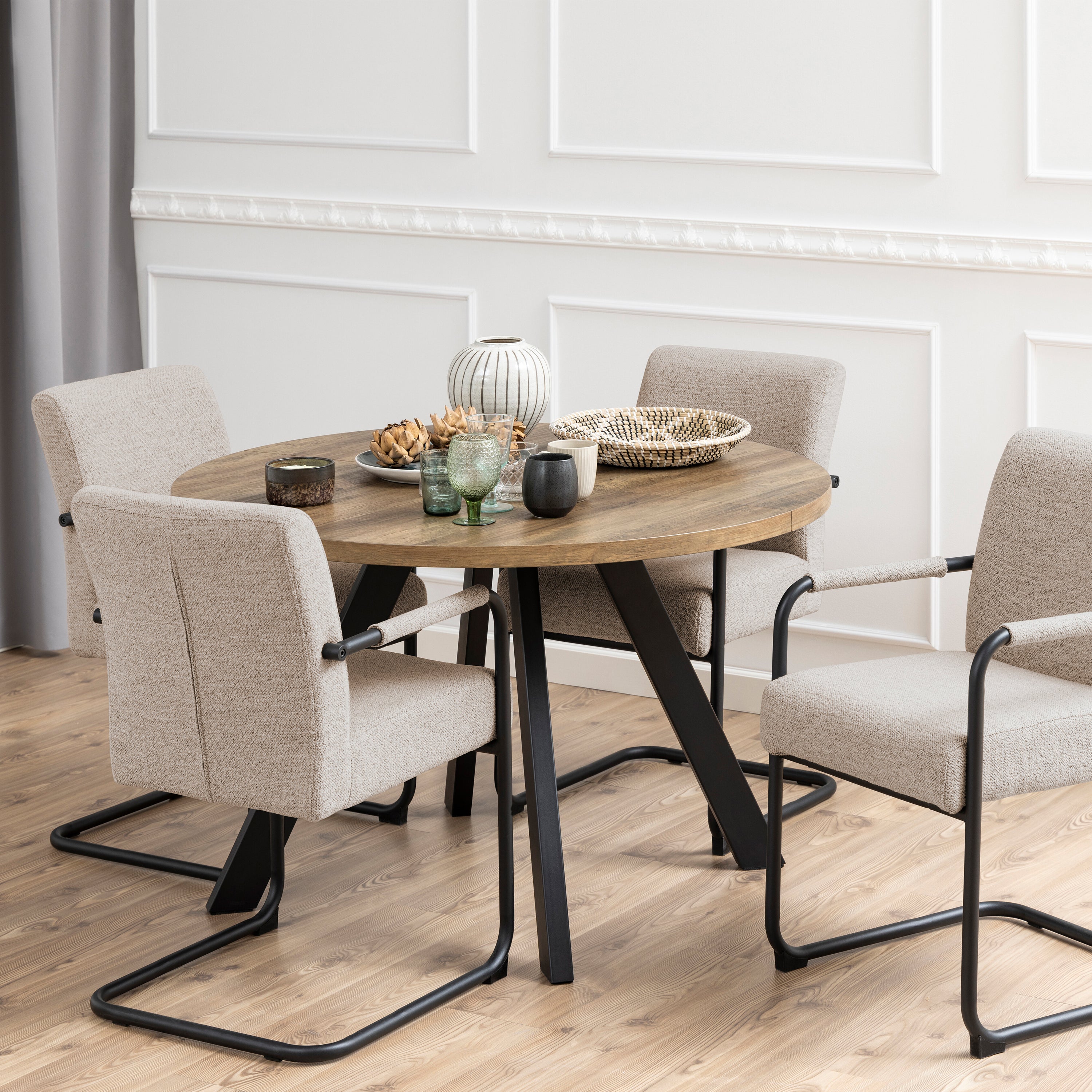 Zalida Round Dining Table in Oak – FTG, view 4