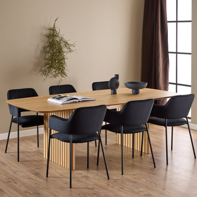 Christo Dining Table in Oak – FTG, view 4