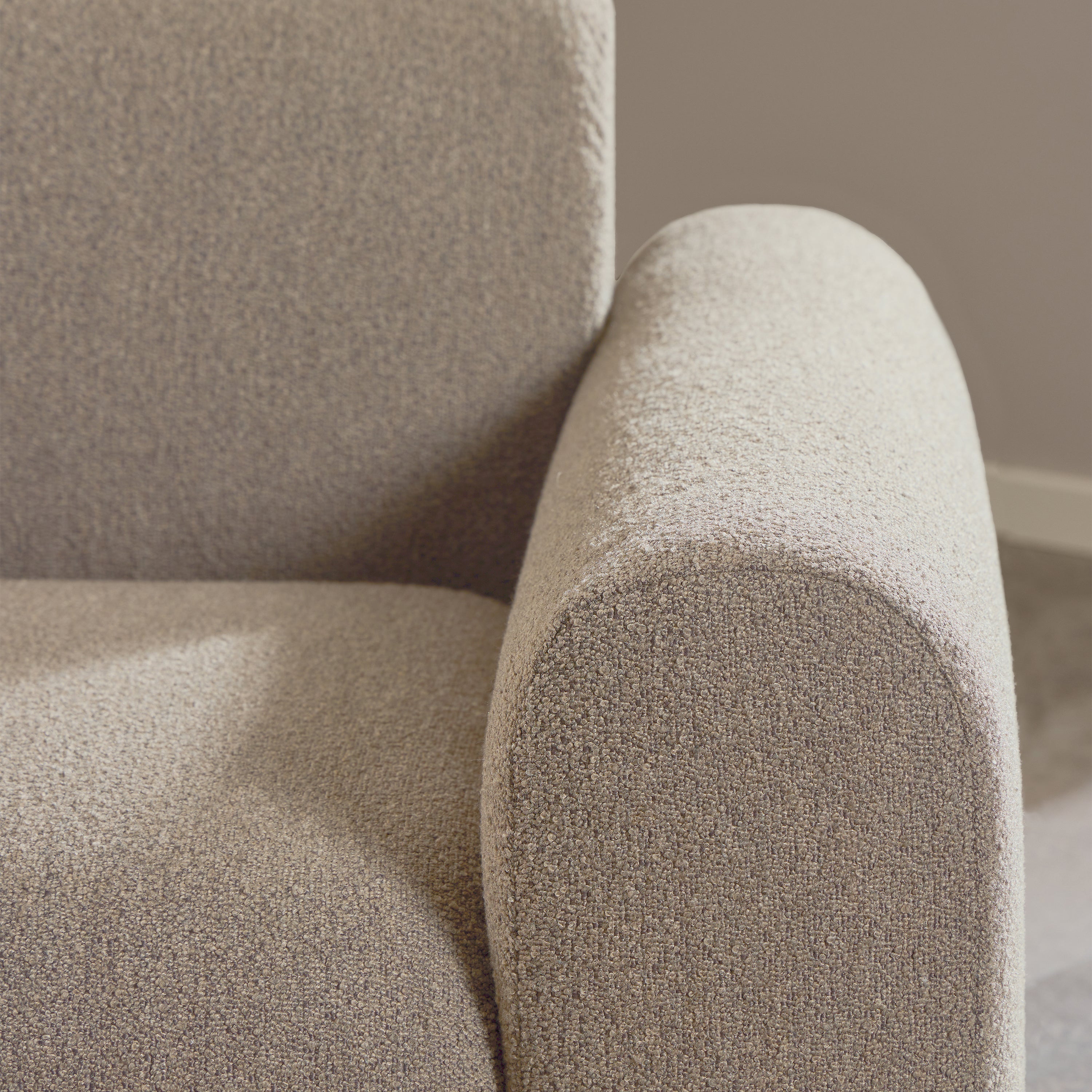 Midfield Left Hand Facing 2 Seater Chaise Longue in Boucle Beige Fabric – FTG, view 6
