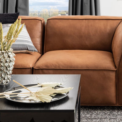 Willford Coffee Table in Black – FTG, view 5