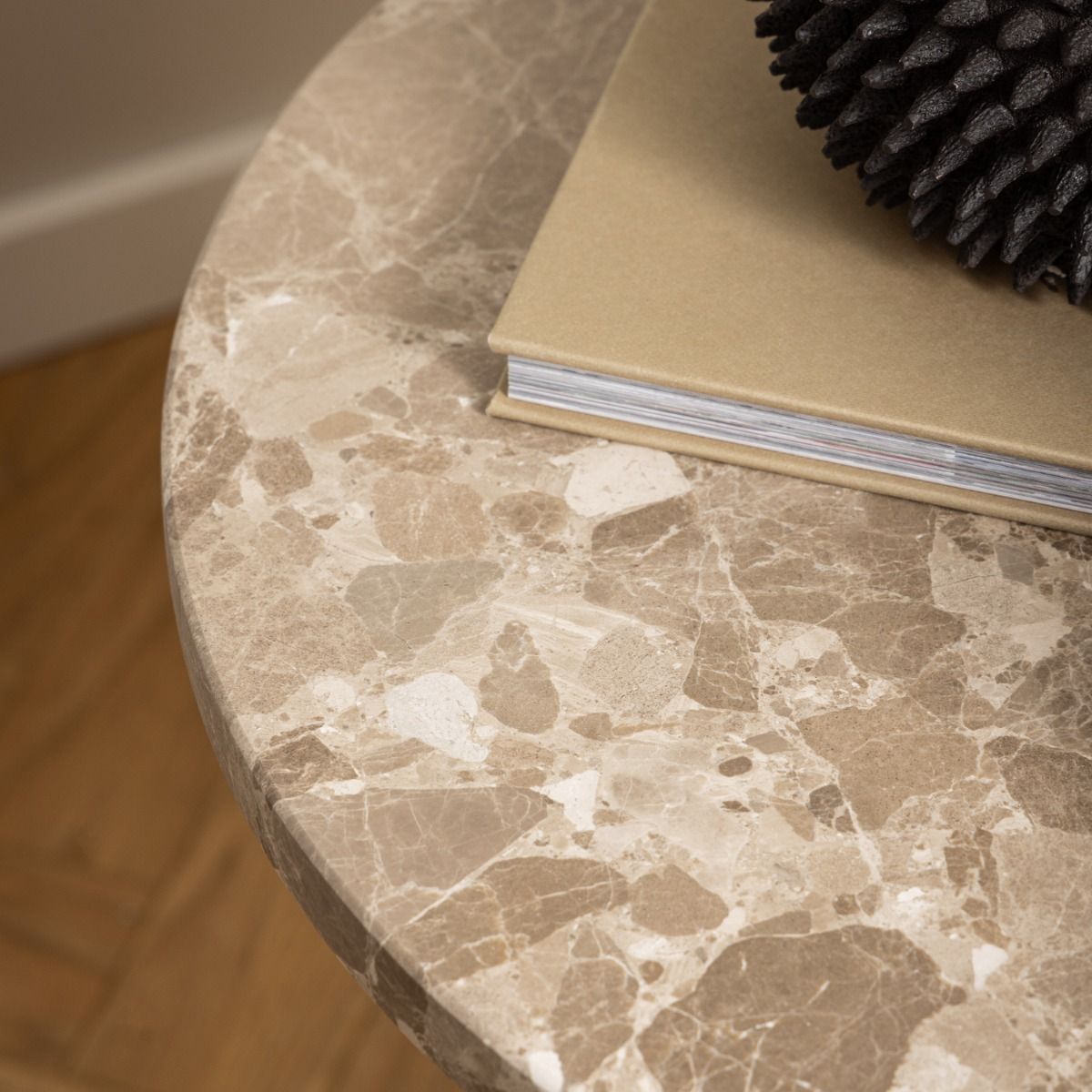 Naxos Side Table in Brown Marble – FTG, view 5