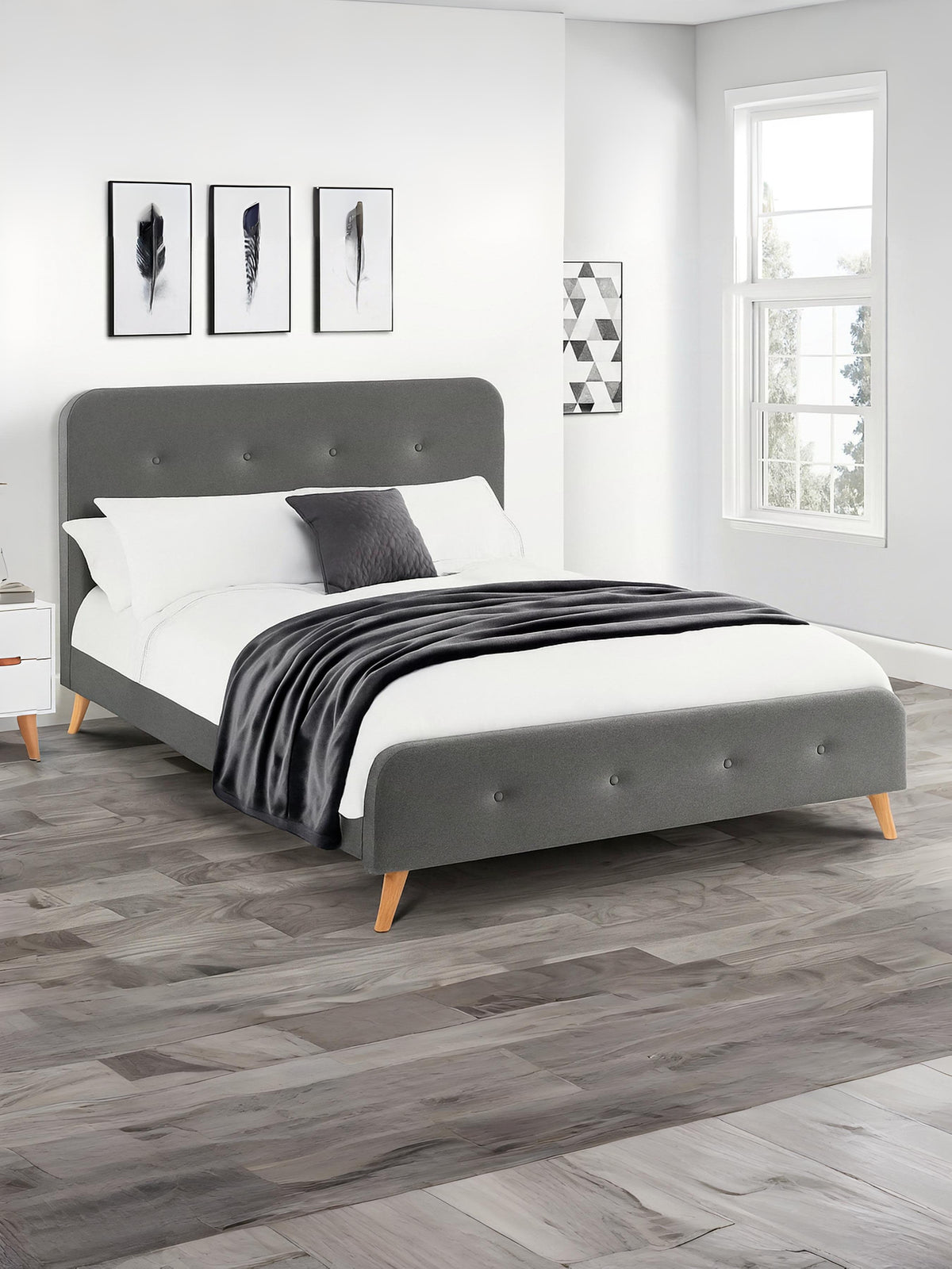 Astrid Curved Retro Buttoned Bed - Grey