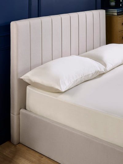 Aylen Oatmeal Faux Linen Upholstered Ottoman Storage Bed Frame – Oatmeal Linen