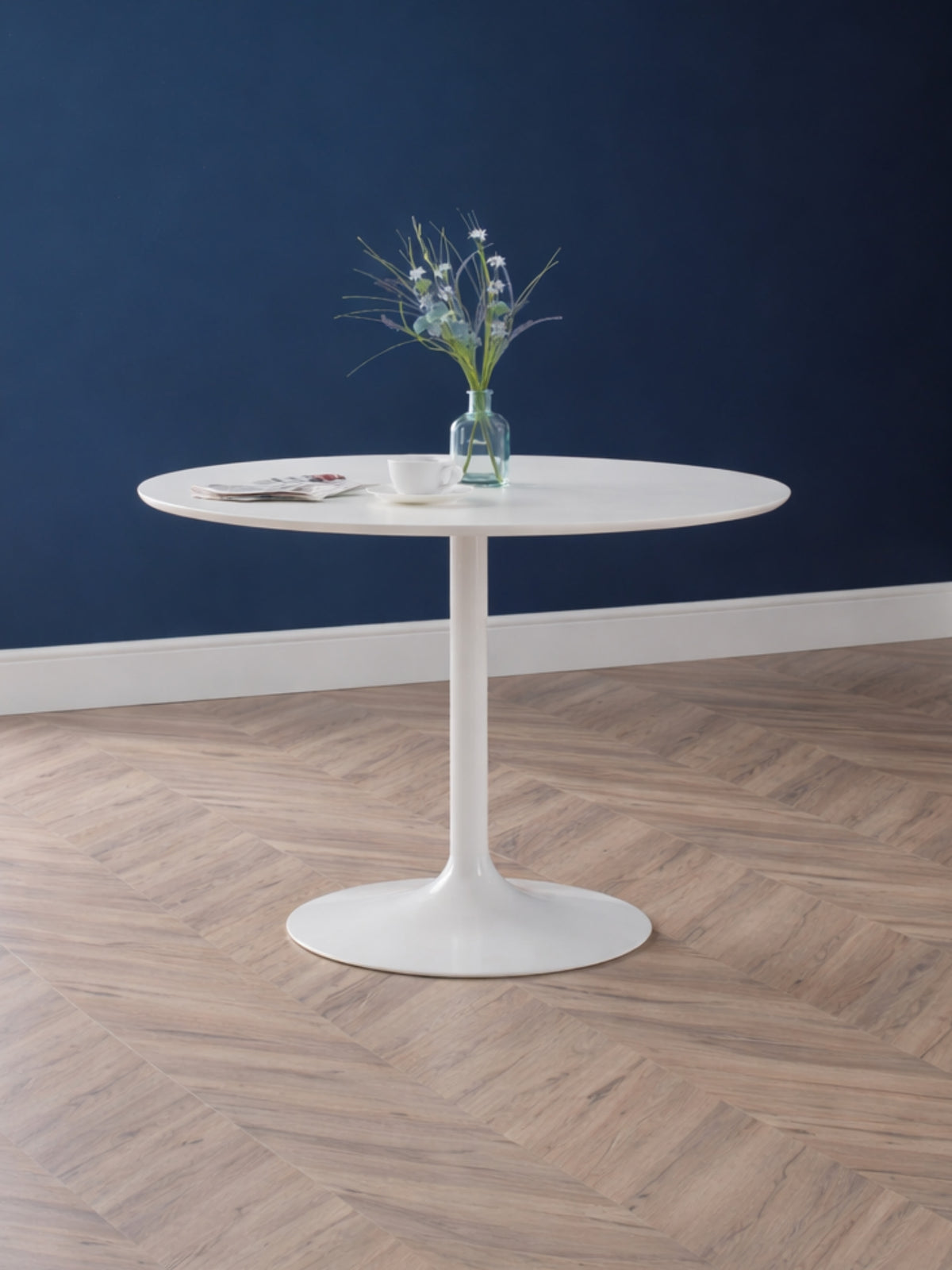 Blanco Round White Pedestal Table