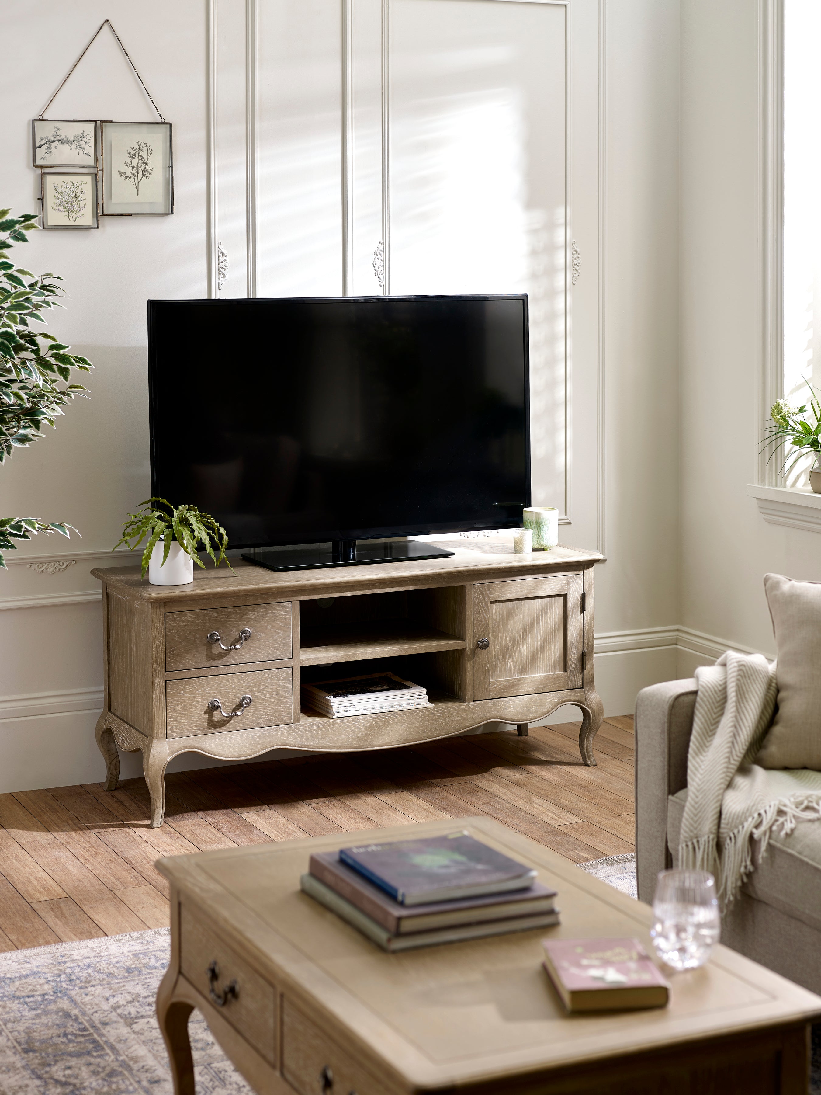 Camille French Style TV Unit – Limed Oak