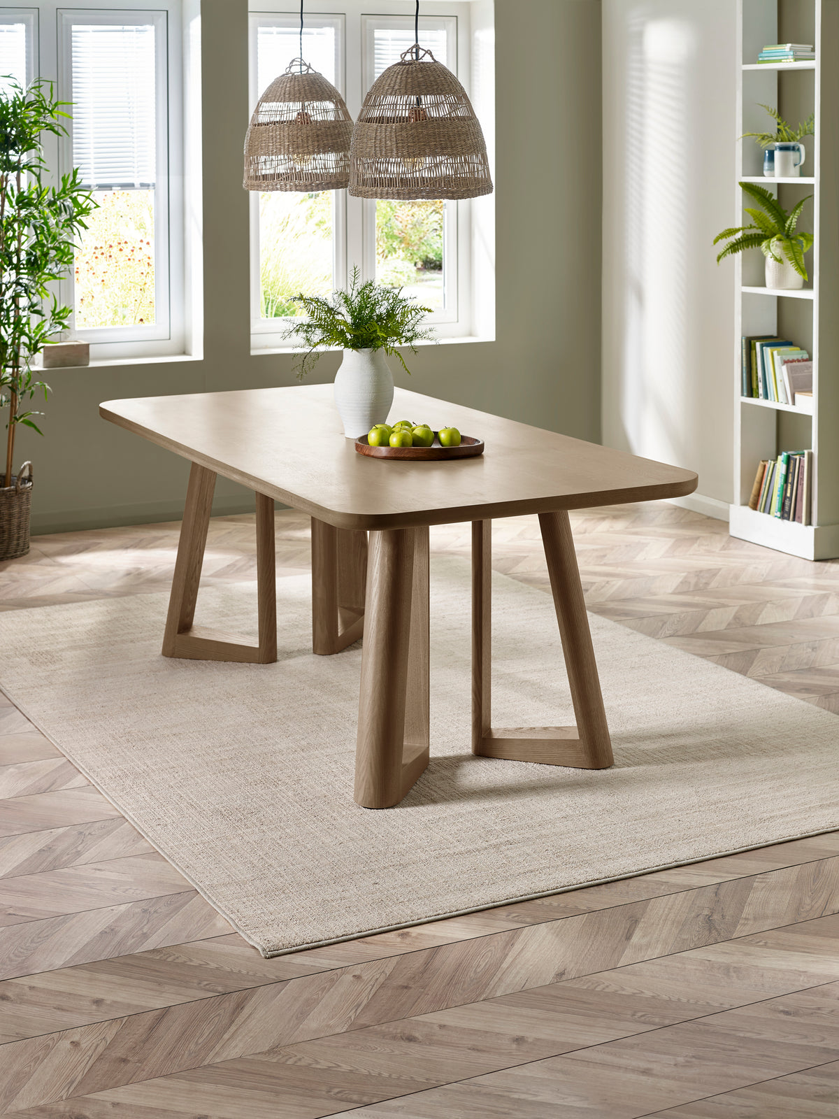 Caravelle Rectangular 4-6 Seater Dining Table – Smokey Oak Effect