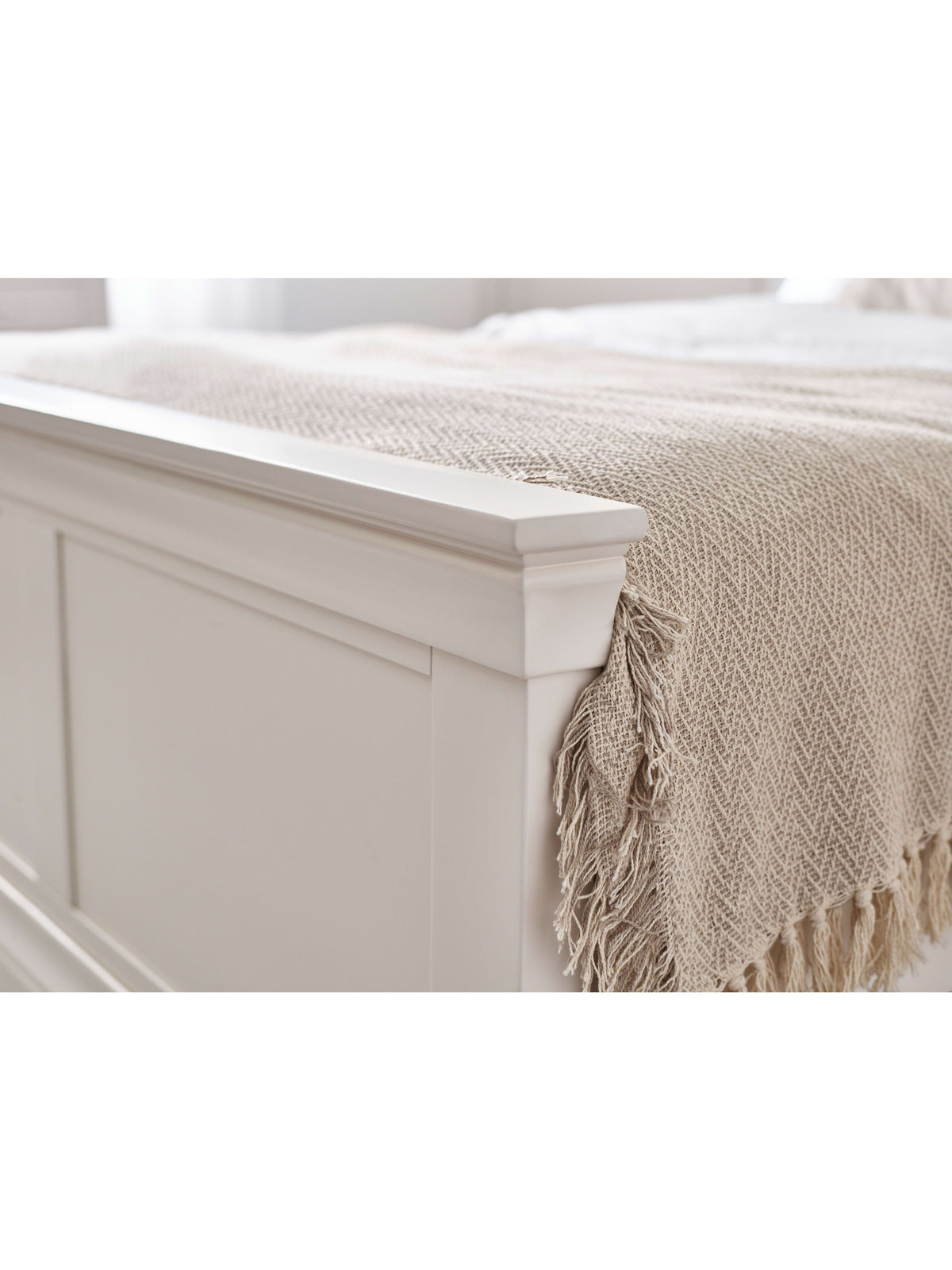 Clermont Bed - Surf White